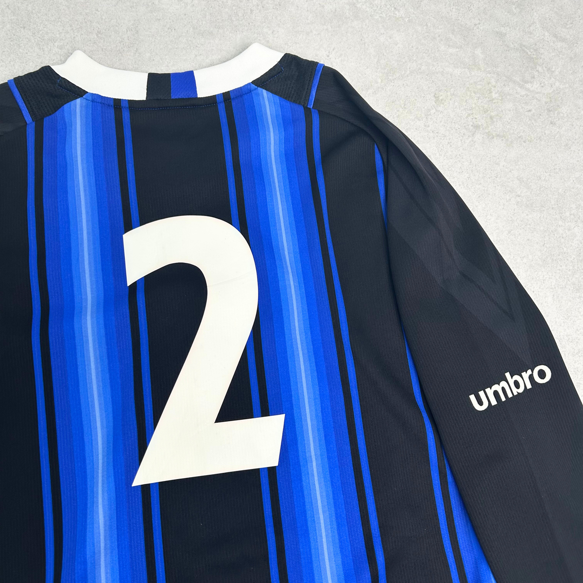 2009 Gamba Osaka Home Shirt Umbro (S)