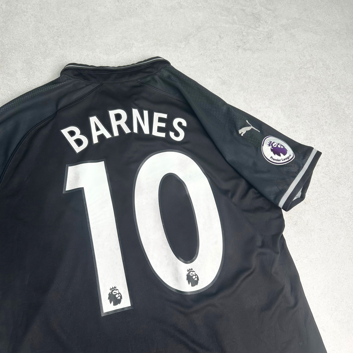 2018/19 Burnley Away Shirt Puma Barnes (S/M)