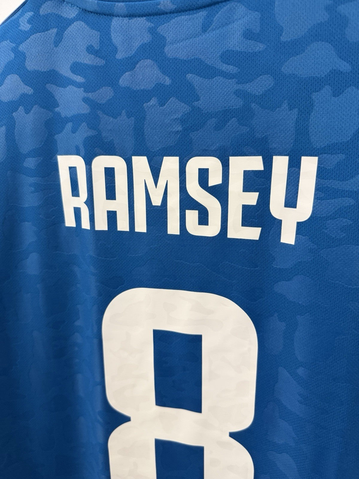 Juventus Ramsey #8 2019/20 Medium 3rd Shirt Adidas BNWT DW5471