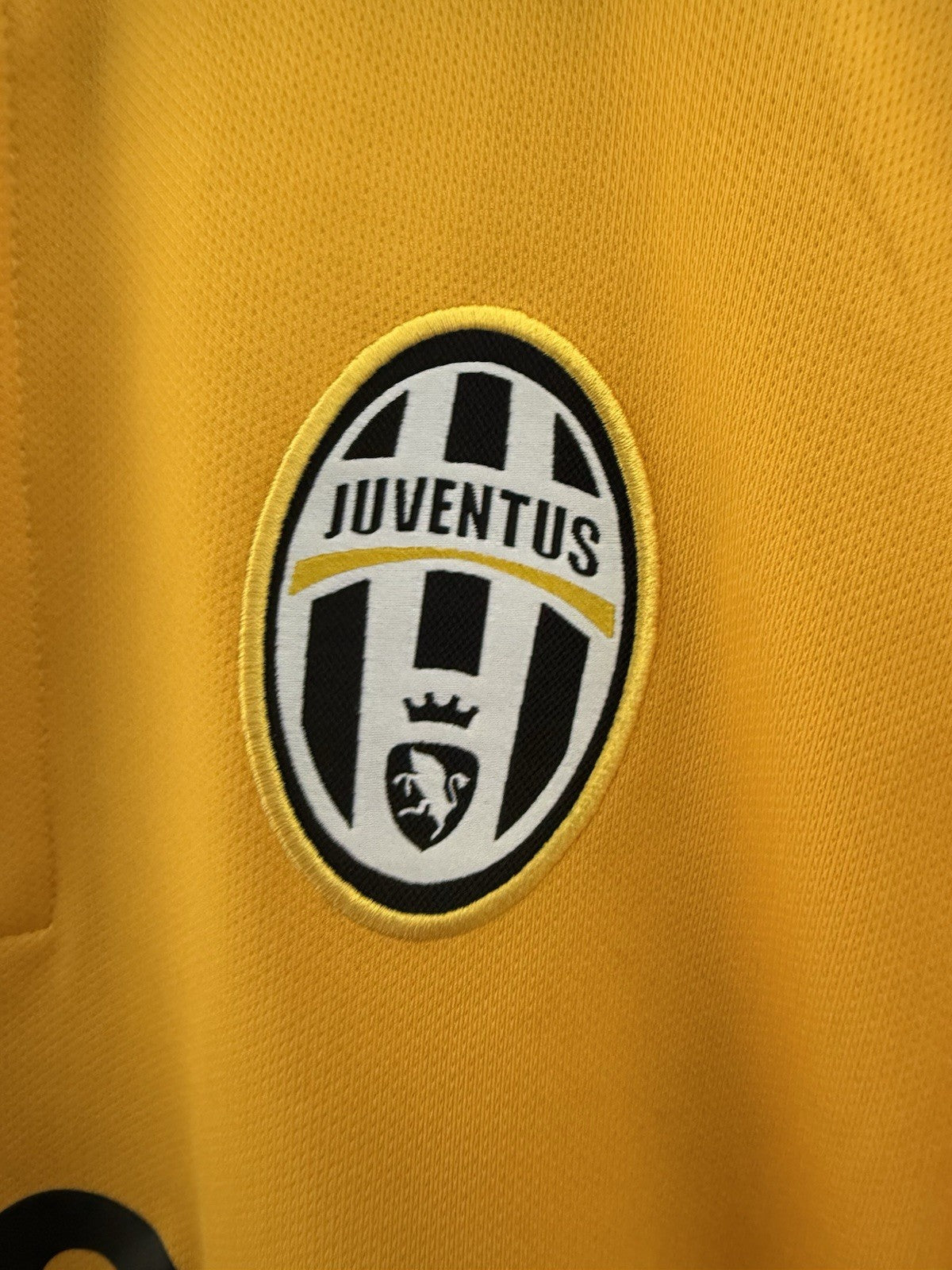 Juventus Vidal #23 2013/14 Small Away Shirt Nike Excellent Condition 533057-717