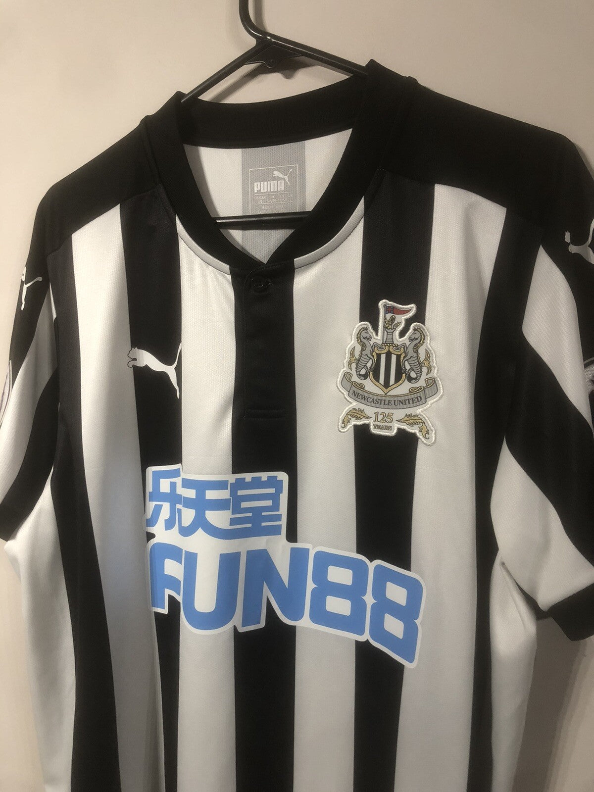 Newcastle United Gayle #9 2017/18 Large Home Shirt Excellent Condition 751271