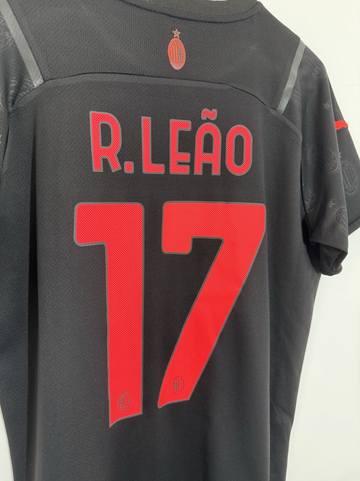 AC Milan R. Leao #17 2021/22 Medium 3rd Shirt Puma Excellent Condition 759132-03