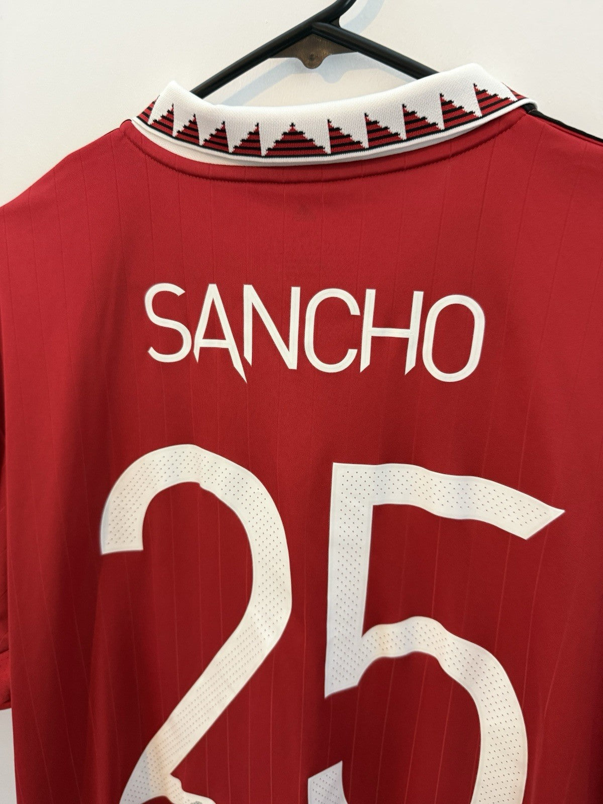 Manchester United Sancho #25 2022/23 XL Home Shirt Excellent Condition H13881