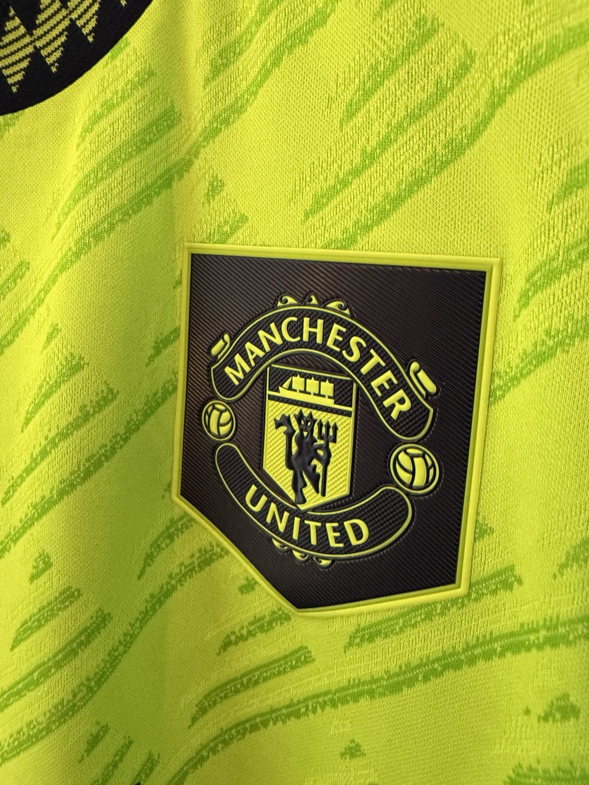 Manchester United Casemiro #18 2022/23 3rd Authentic Large Shirt BNWT HE2979