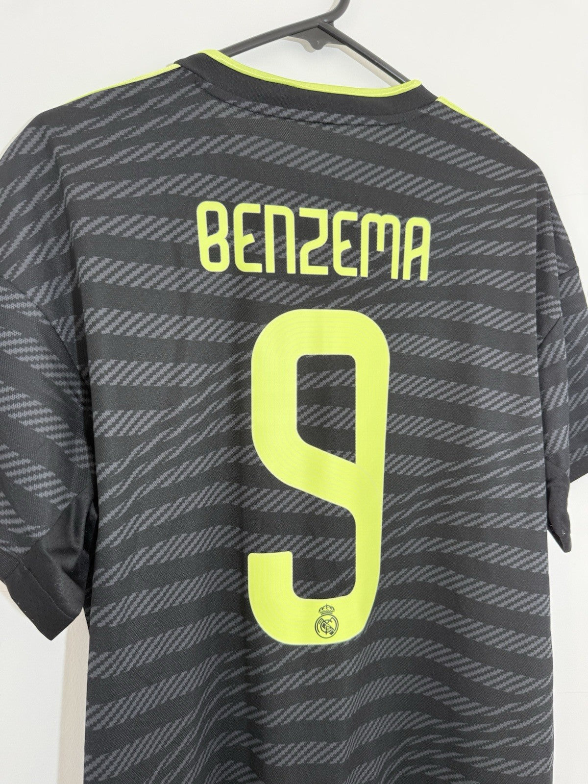 Real Madrid Benzema #9 2022/23 3rd Large Shirt Adidas BNWT HI1656