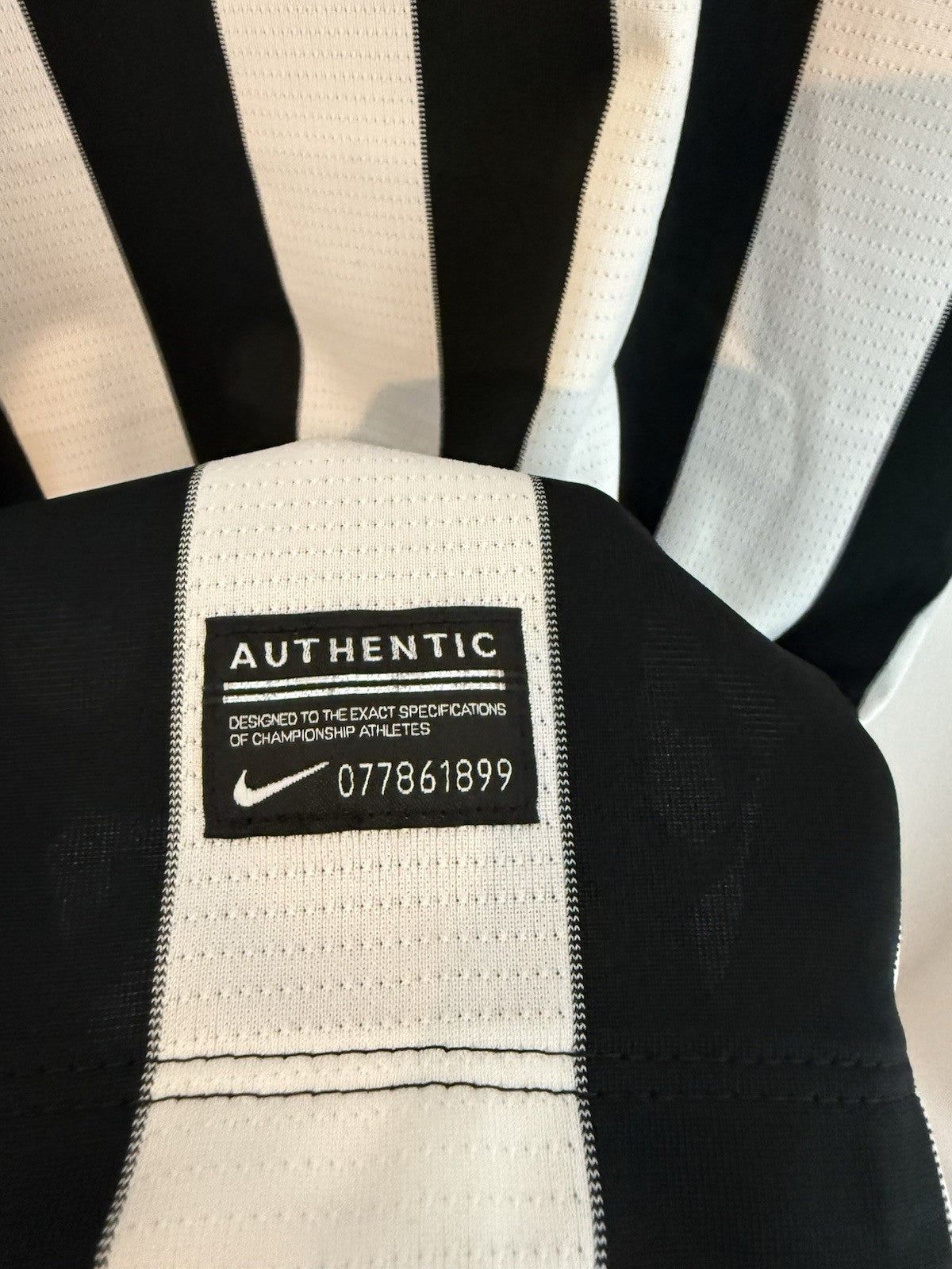 Juventus Barzagli #15 2013/14 XL Home Shirt Nike BNWT 533056-107