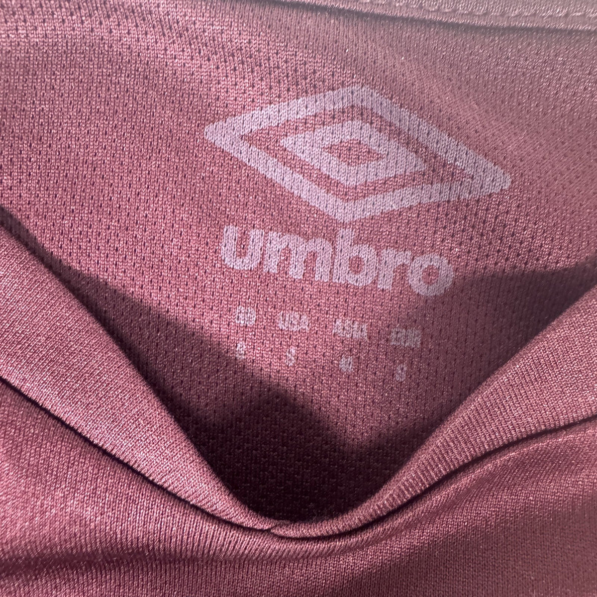 Hearts Heart of Midlothian 2023/2024 Home Football Shirt Small