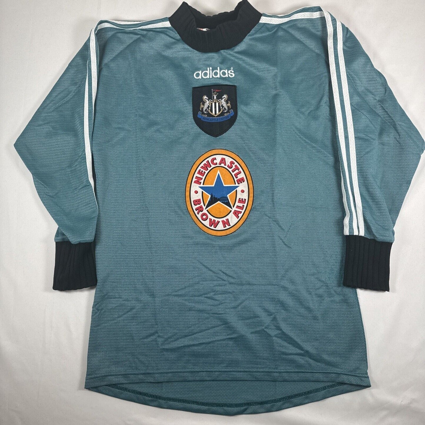 Newcastle United 1996/1997 Goalkeeper Football Shirt  Small