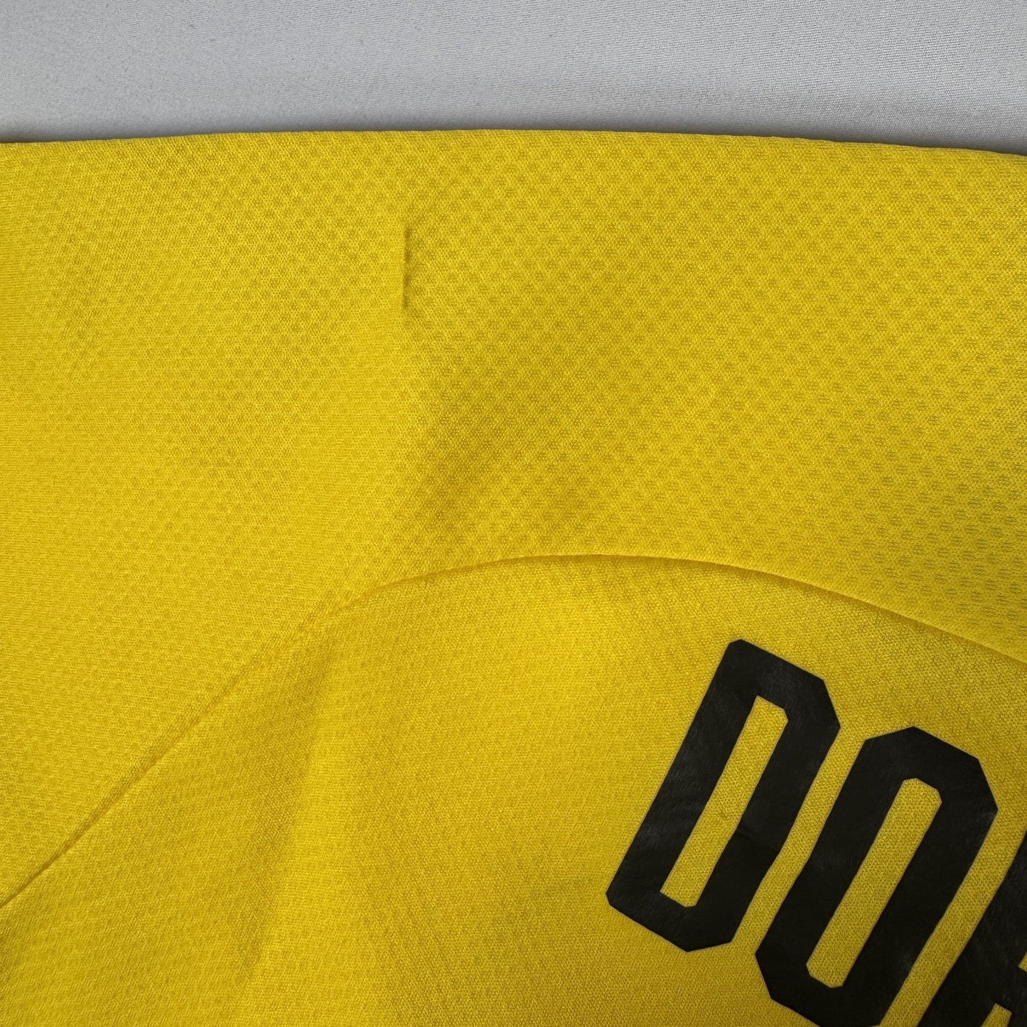 Borussia Dortmund 2019/2020 Home Football Shirt  Medium