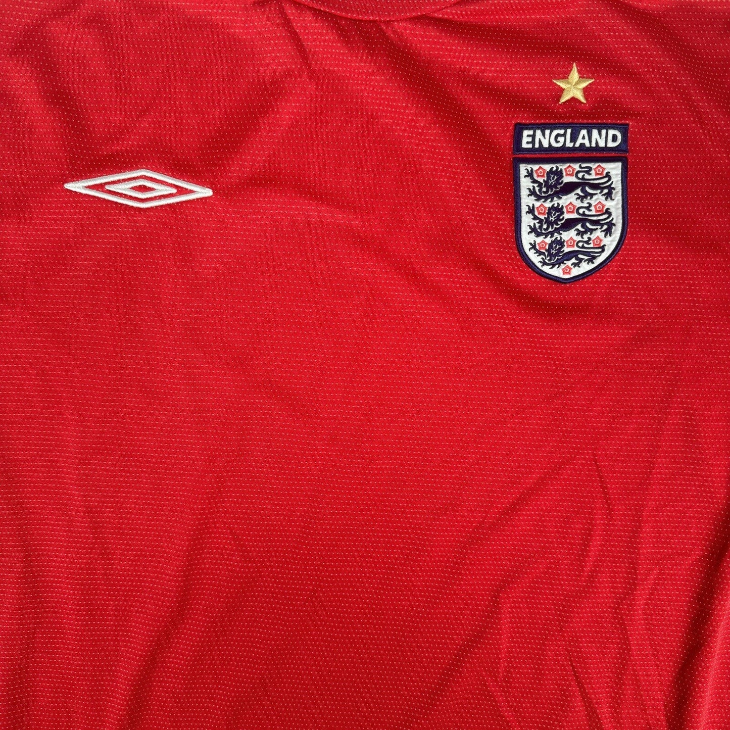 England 2004/2005/2006 Away Football Shirt Long Sleeve  XL