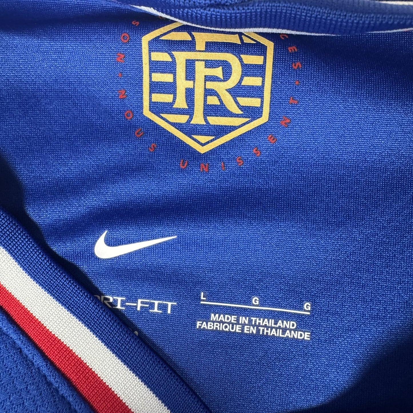 France 2024/2025/2026 Home Football Shirt  Large