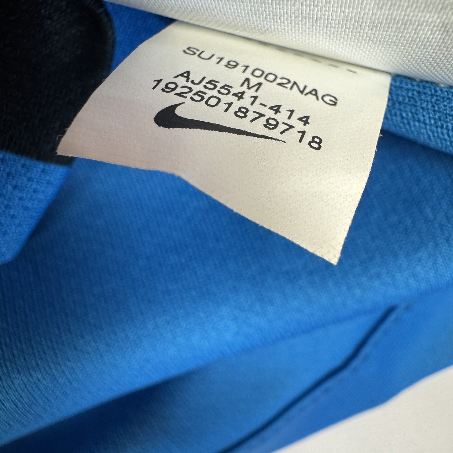 Inter Milan 2019/2020 Home Football Shirt Medium