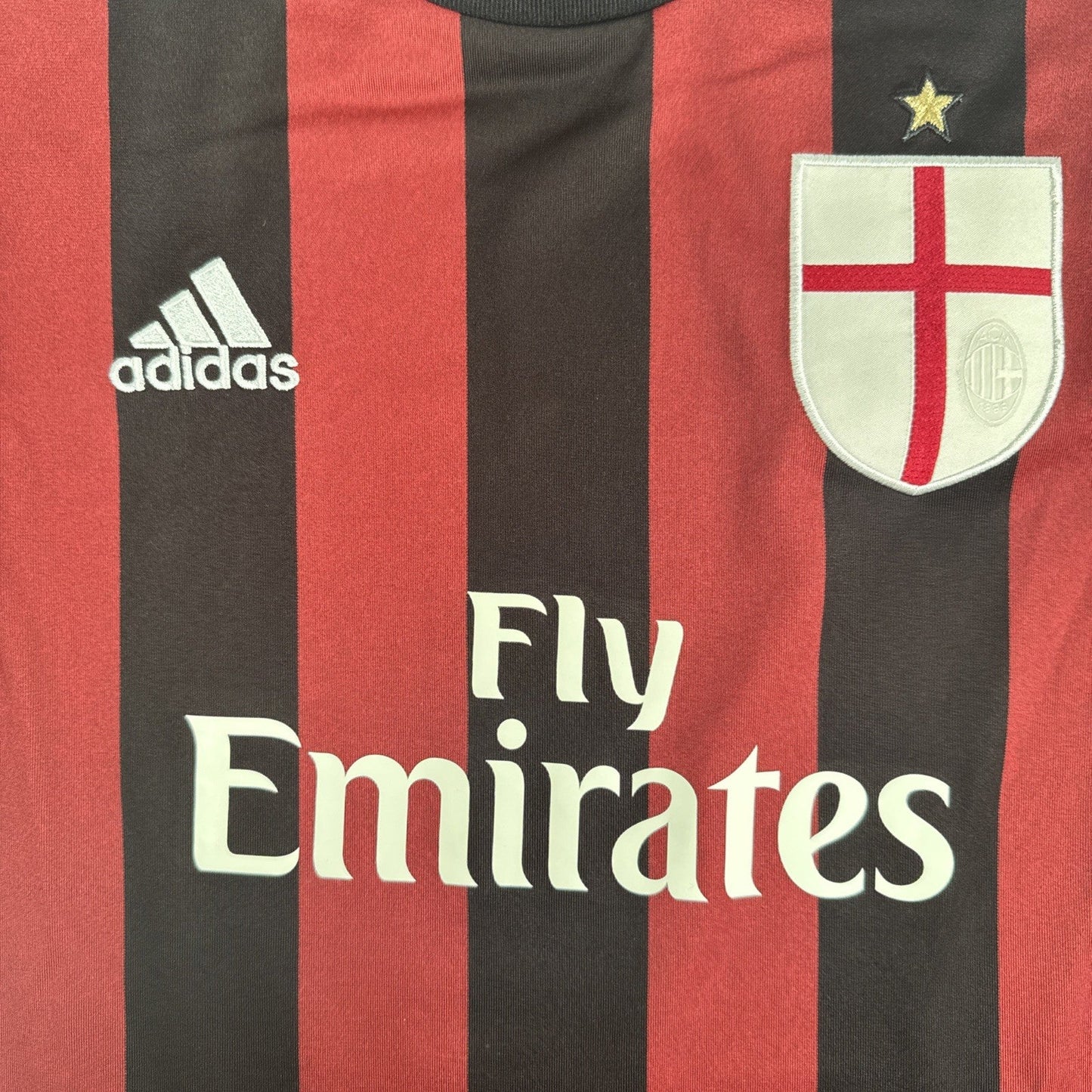 AC Milan 2015/2016 Home Football Shirt   Medium
