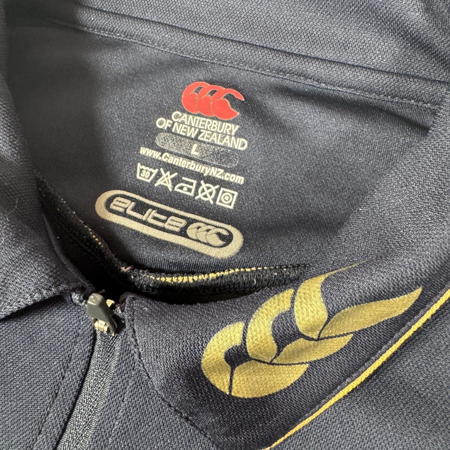 Portsmouth 2008/2009 Quarter Zip Training Polo Shirt  Large
