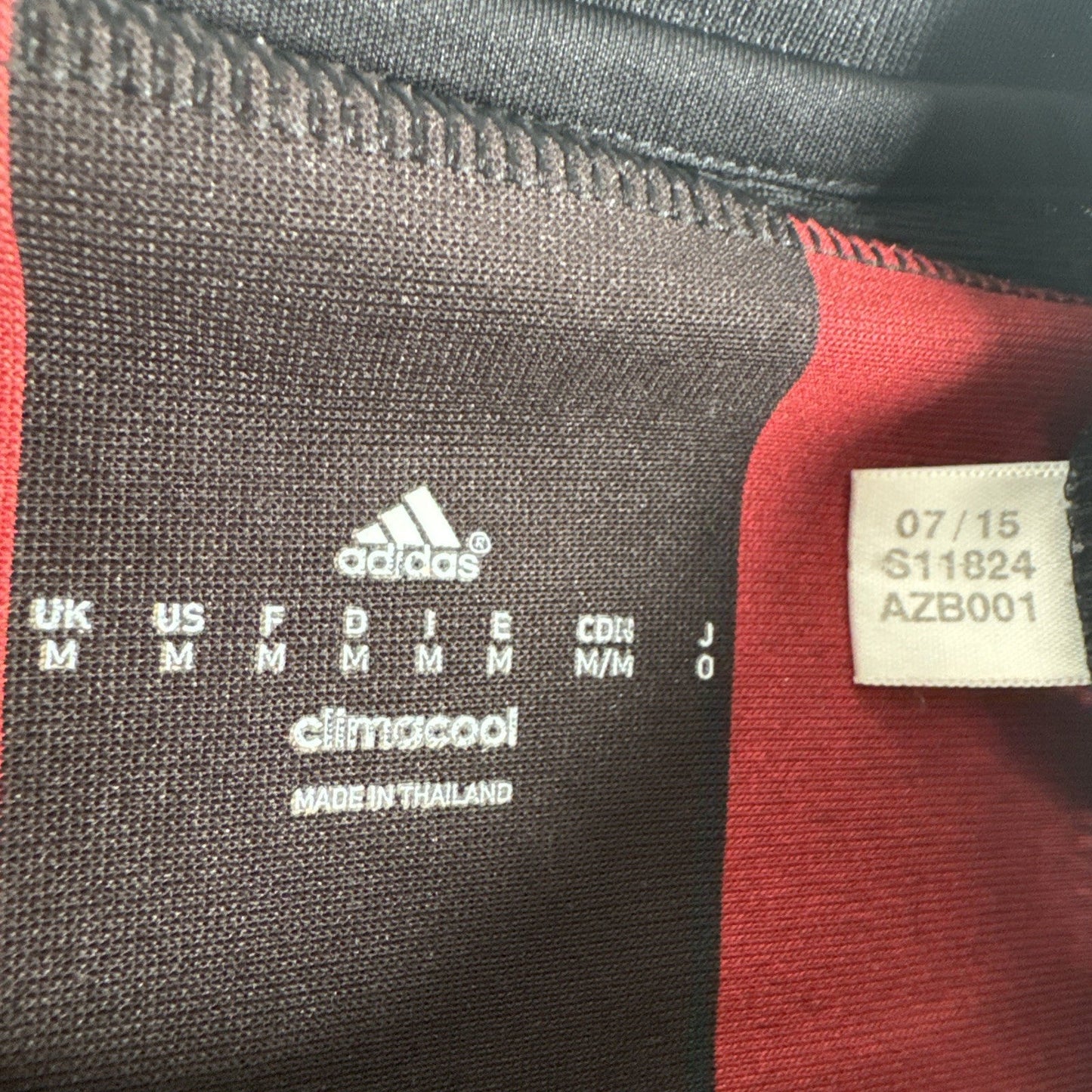 AC Milan 2015/2016 Home Football Shirt   Medium