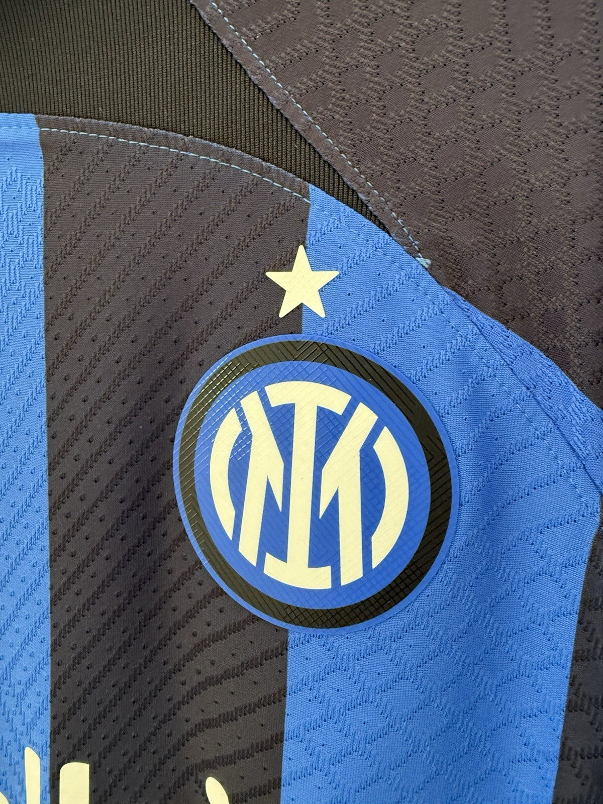 Inter Milan Barella #23 2022/23 Small Vapor Home Excellent Condition DJ7645-409