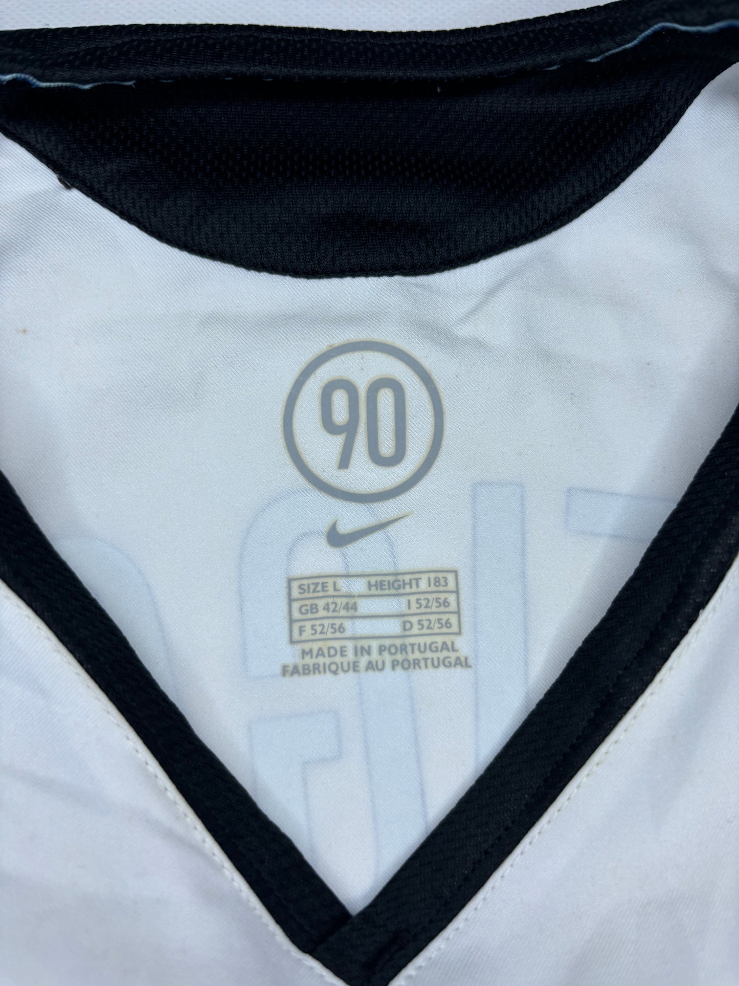 Inter Milan Away Shirt 2005/06 (L) Figo 7