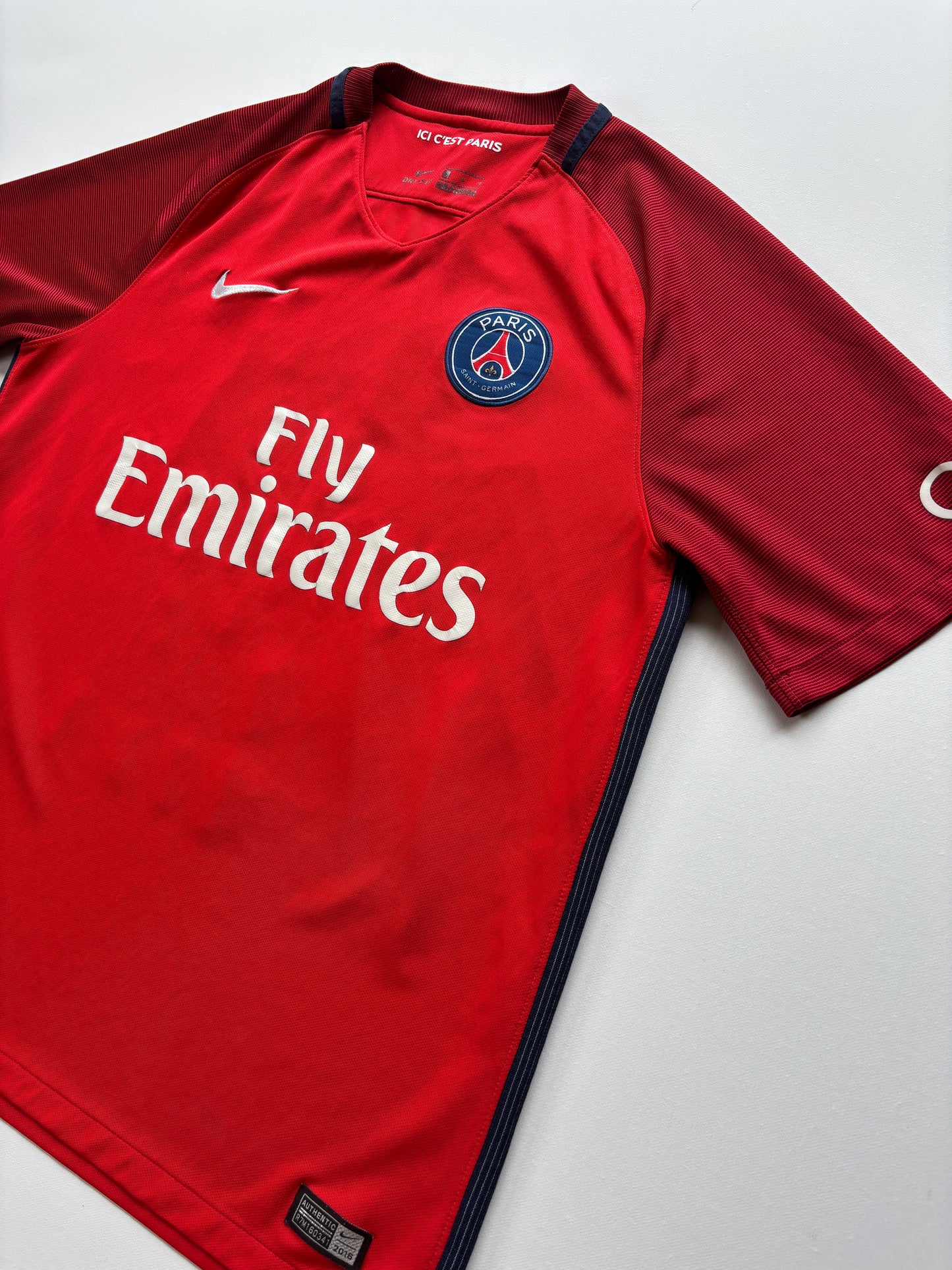 PSG Away Shirt 2016/17 (L) Marquinhos 5