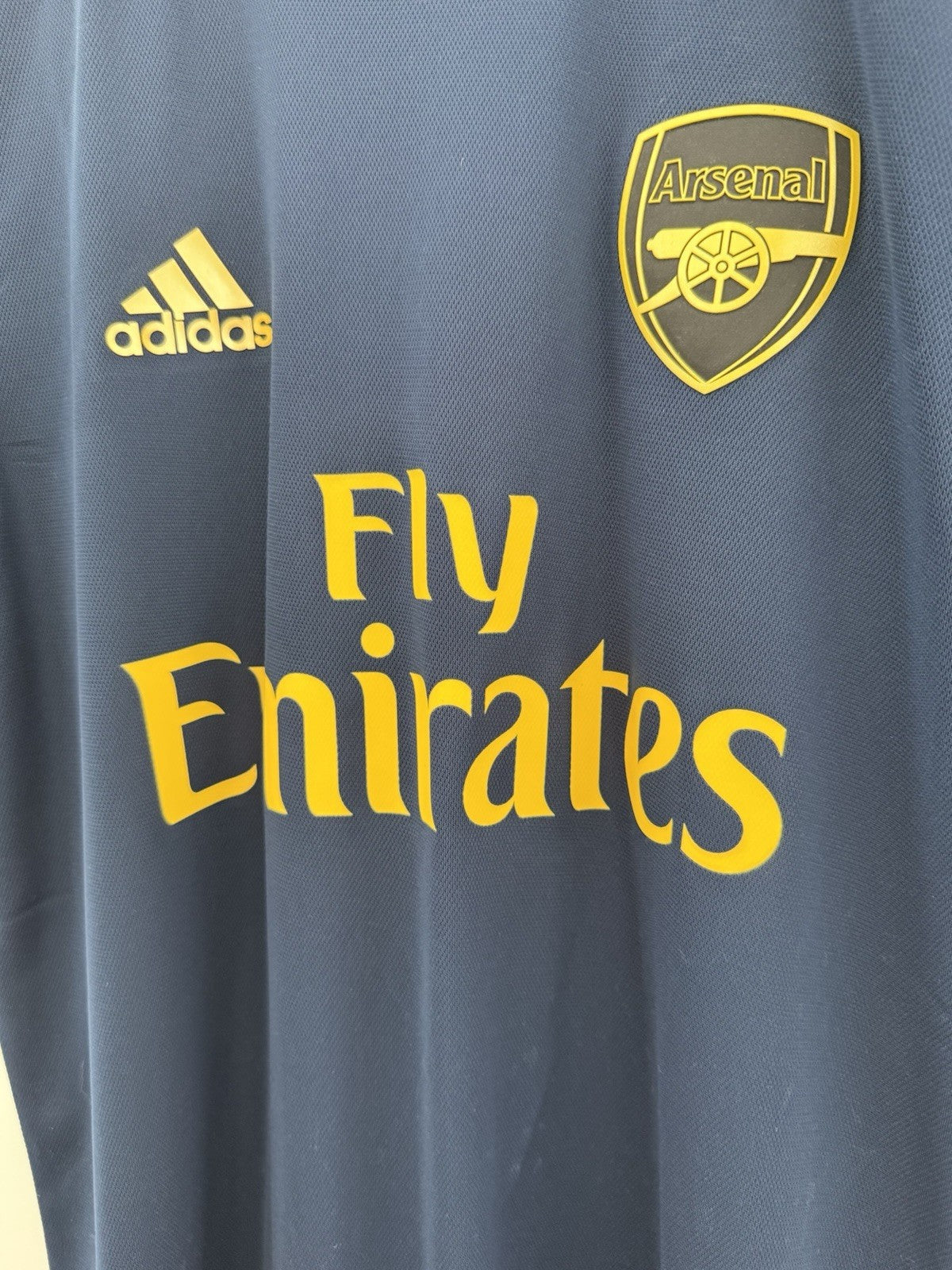 Arsenal Saka #77 2019/20 Medium 3rd Shirt Excellent Condition FJ9322