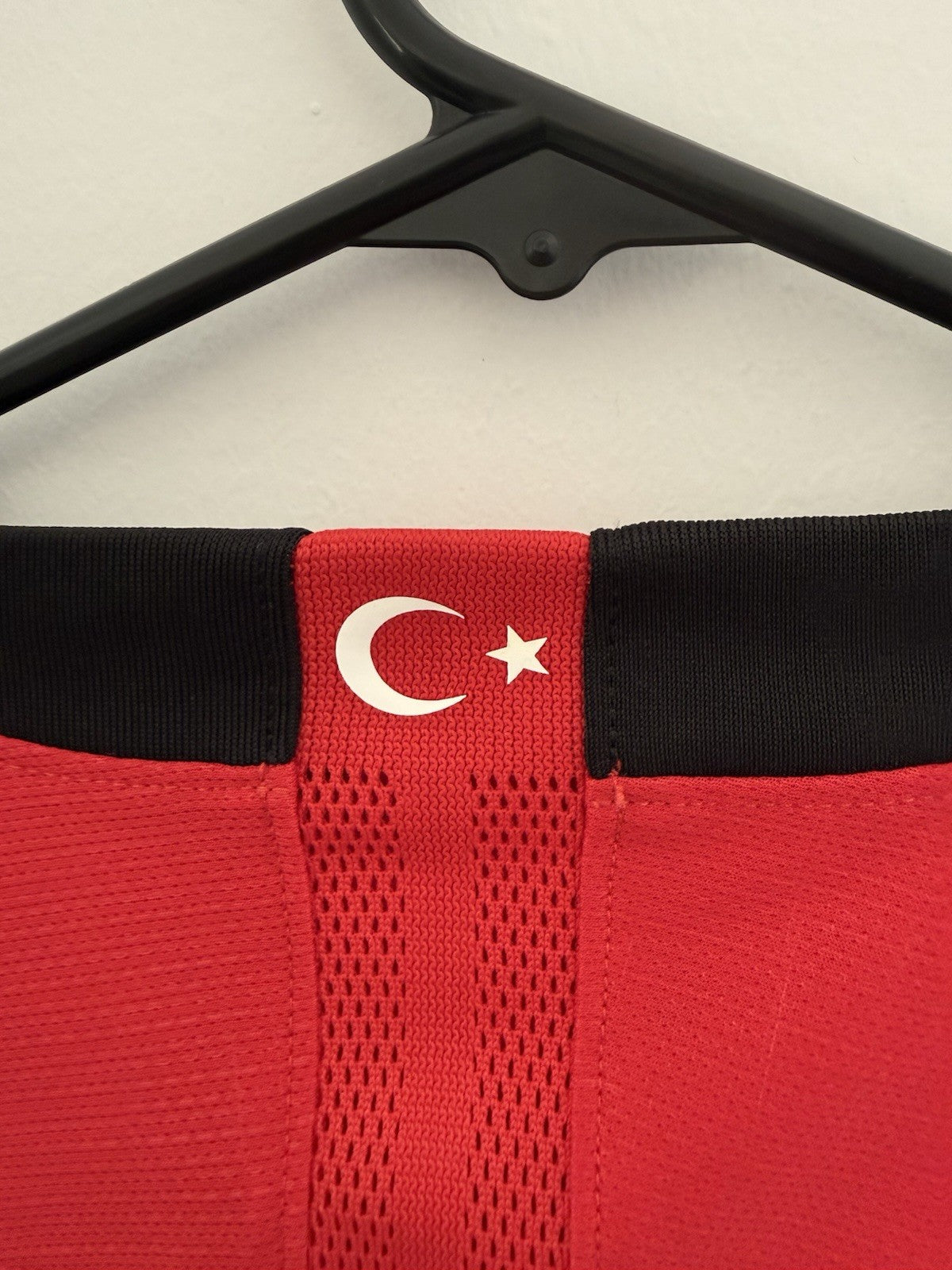 Turkey 2018 Medium Home Football Shirt Nike BNWT 893900-657