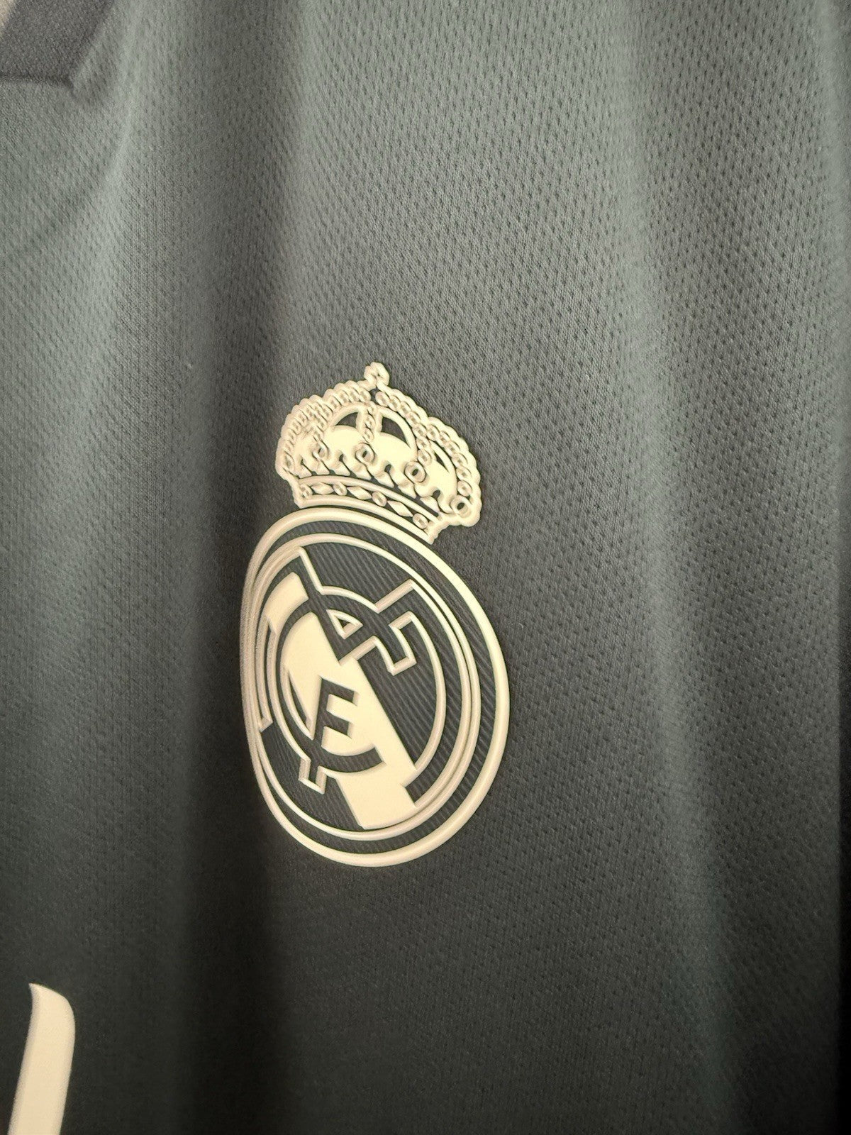 Real Madrid Vinicius Jr #28 2018/19 Large Away BNWT CG0584