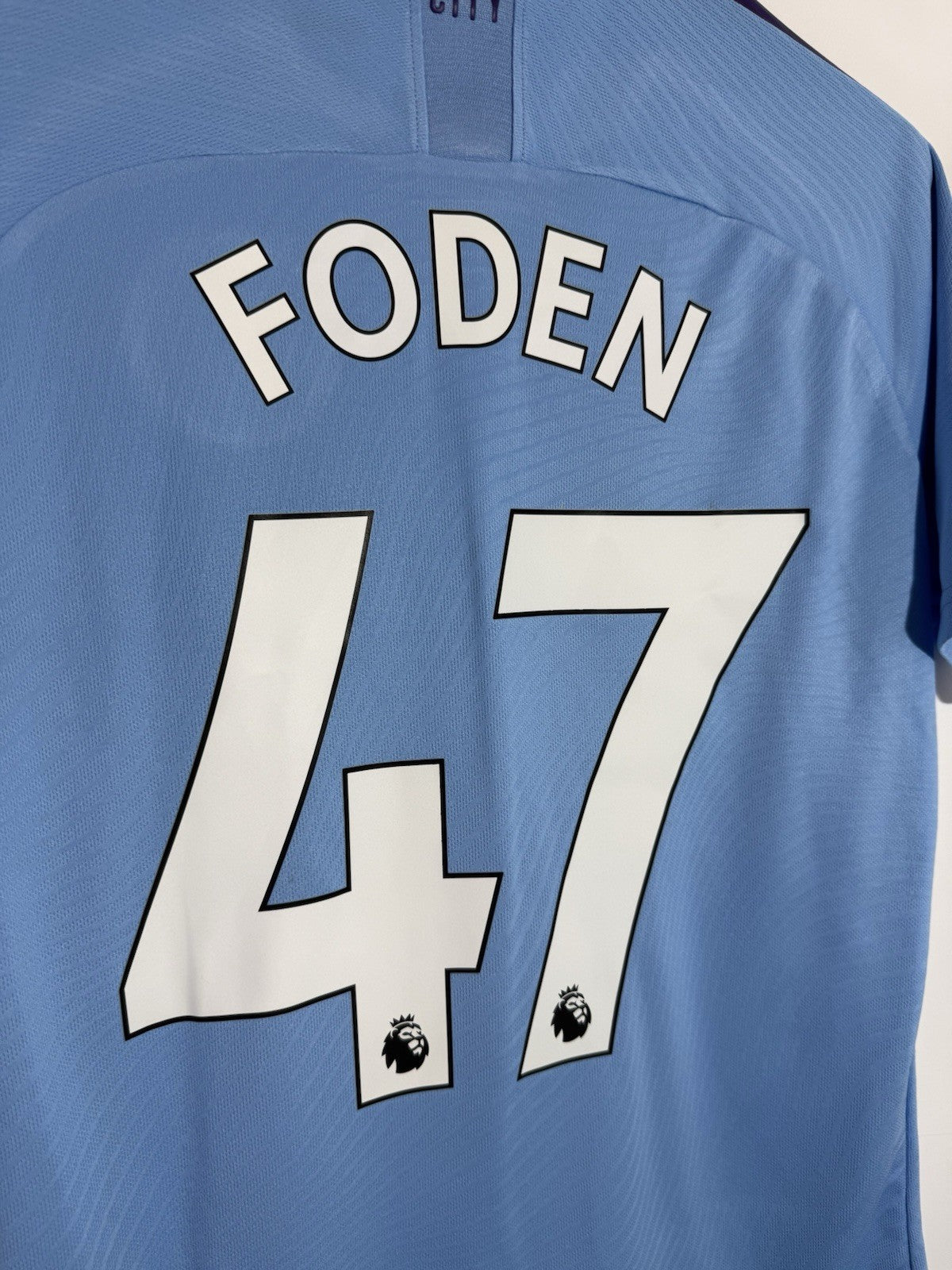 Manchester City Foden #47 2019/20 Small Home Shirt Excellent Condition 755586-01