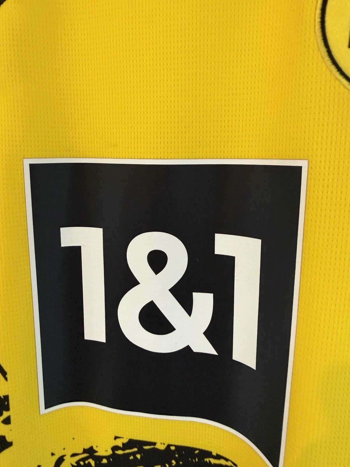 Borussia Dortmund Haller #9 2023/24 Medium Home Excellent Condition 770604-01