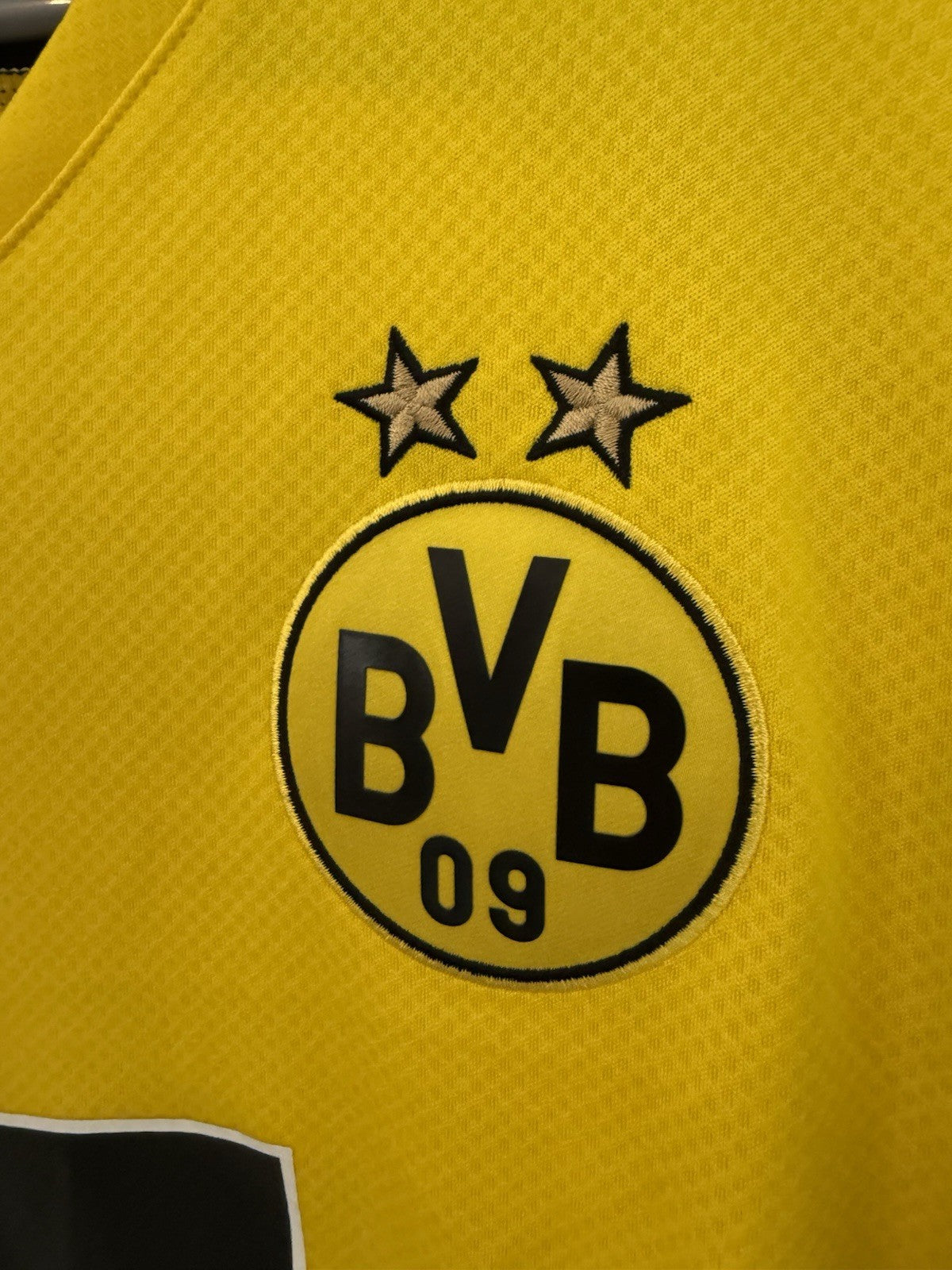 Borussia Dortmund Guerreiro #13 2021/22 Large Home Very Good Condition 759036-01