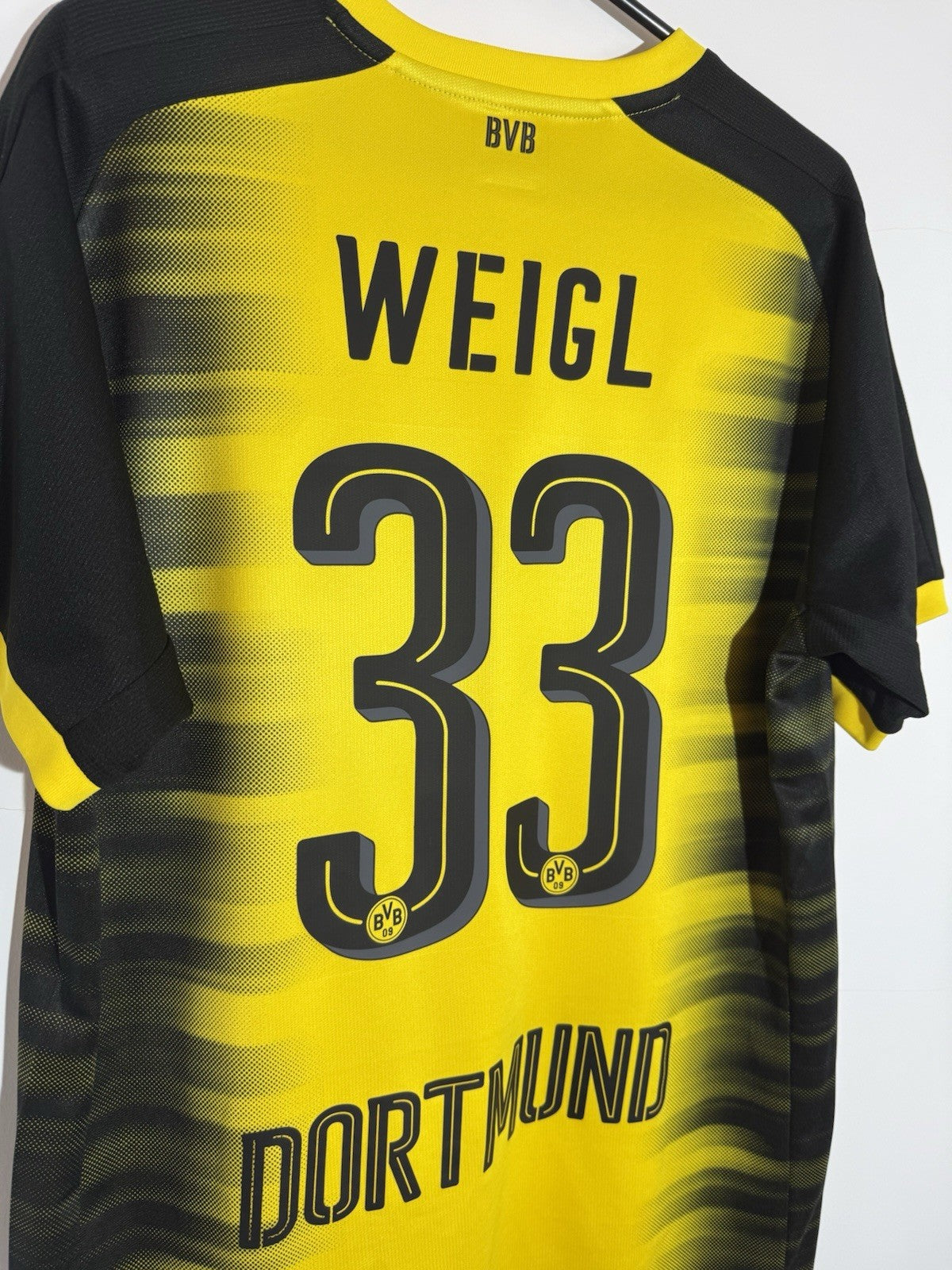 Borussia Dortmund Weigl #33 2017/18 Large Home Excellent Condition 751675-11