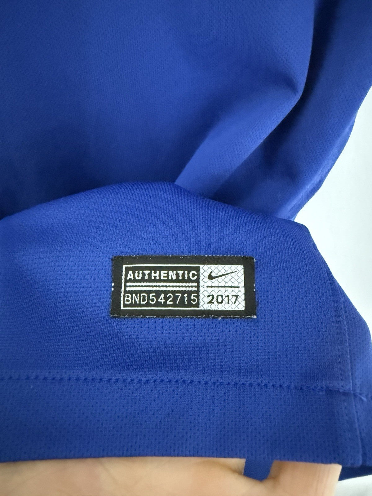 Chelsea Hazard #10 2017/18 Medium Home Shirt Nike Excellent Condition 905513-496