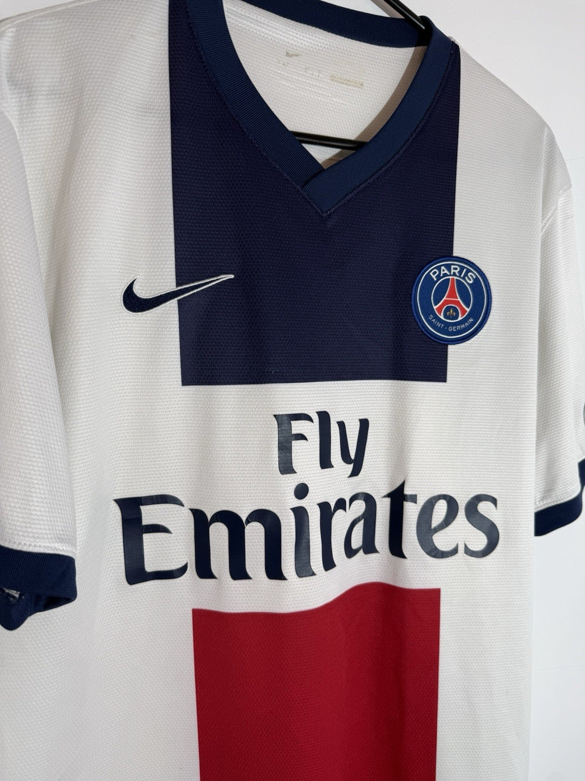Paris St Germain 2013/14 Large Away Shirt Very Good Condition 544426-107