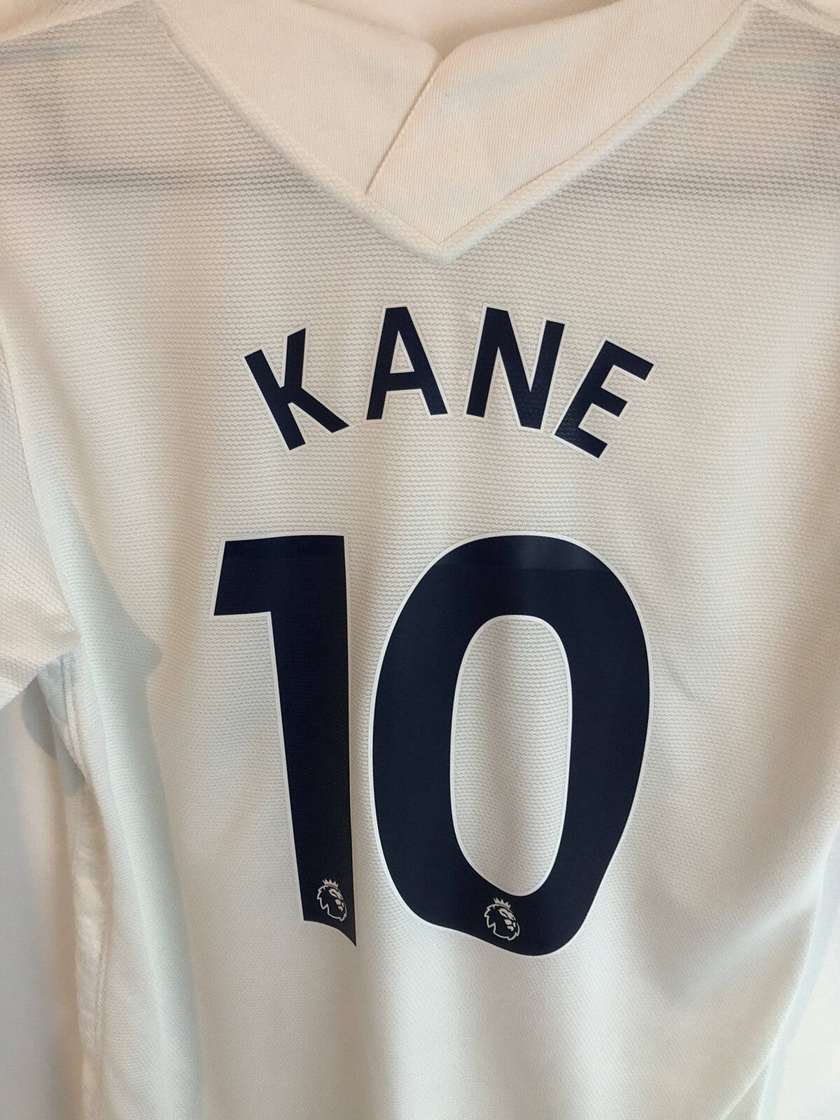 Tottenham Hotspur Kane #10 2021/22 Medium Home Excellent Condition CV7918-101
