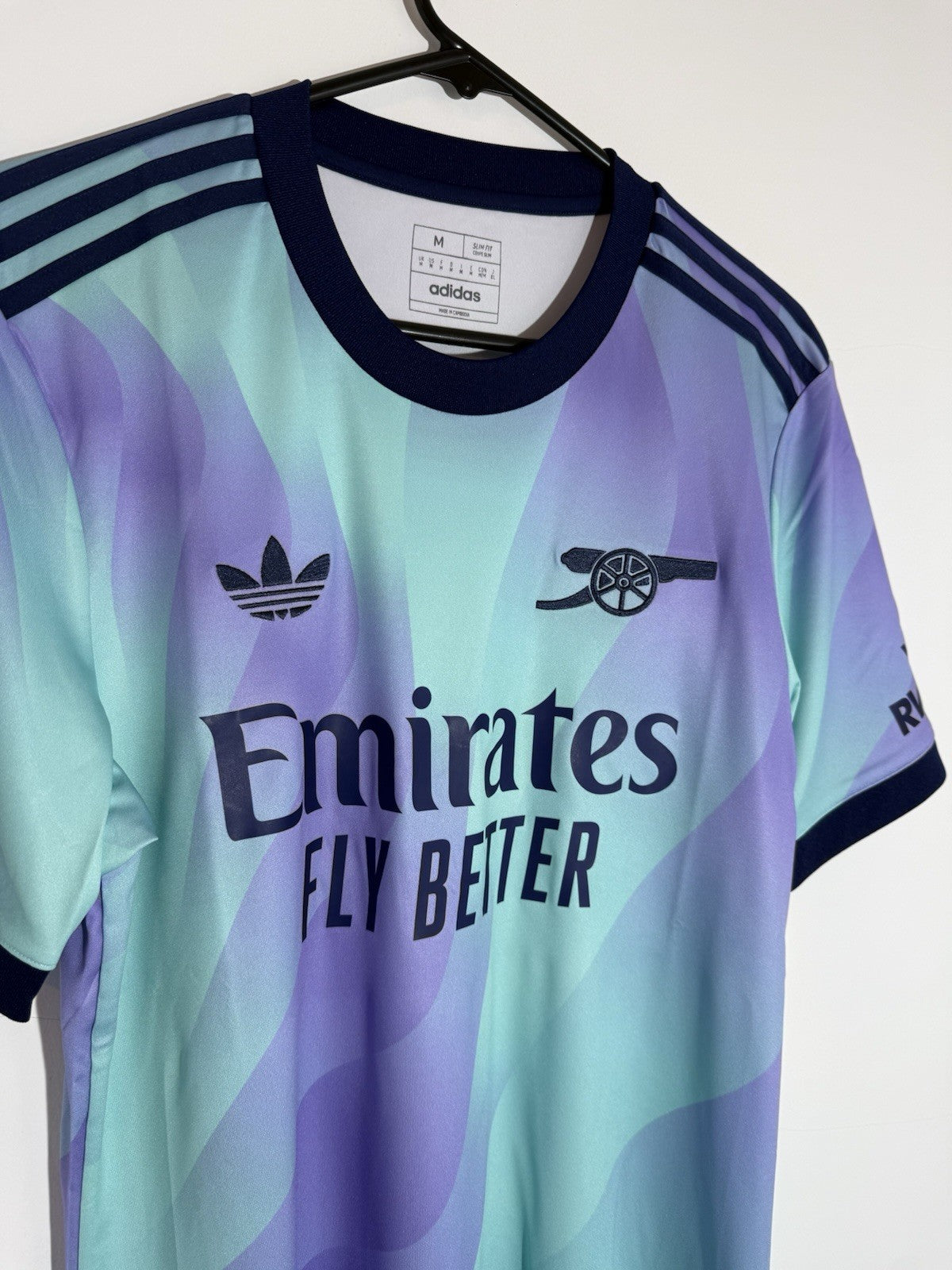 Arsenal Saka #7 2024/25 Medium 3rd Shirt BNWT IS8138