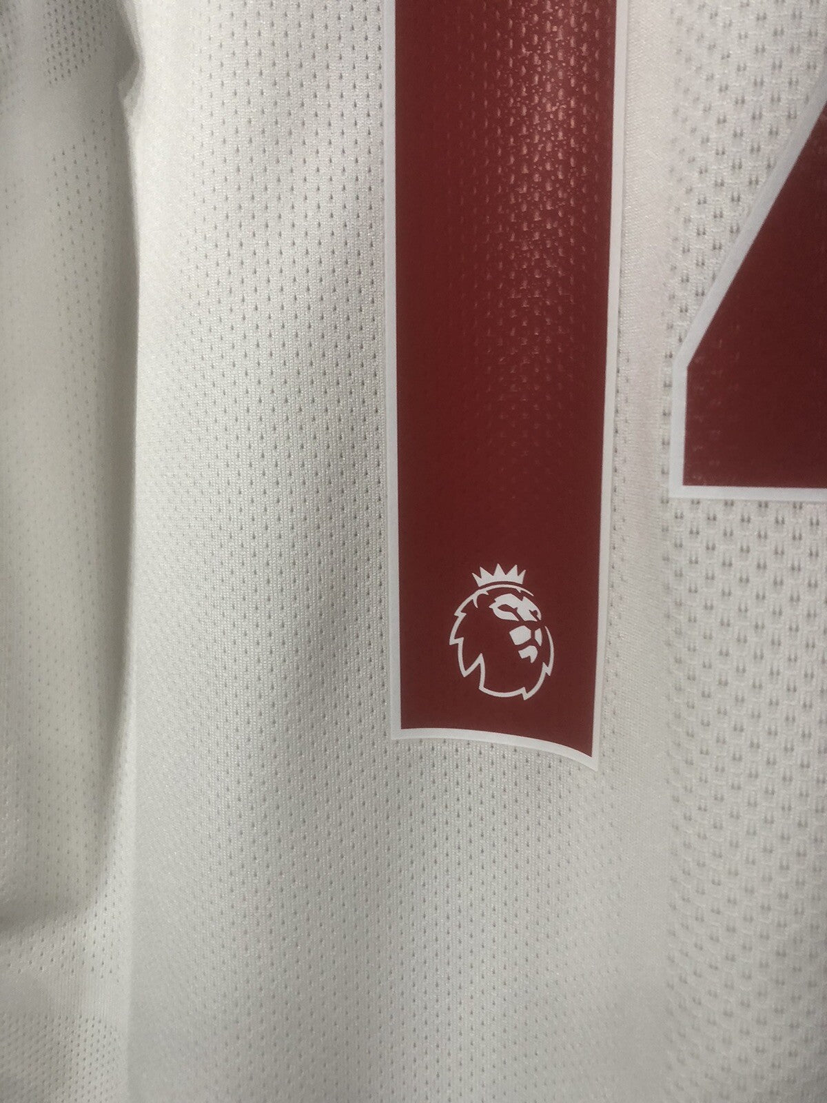 Liverpool Henderson #14 Medium 2019/20 Away Shirt Excellent Condition MT930013