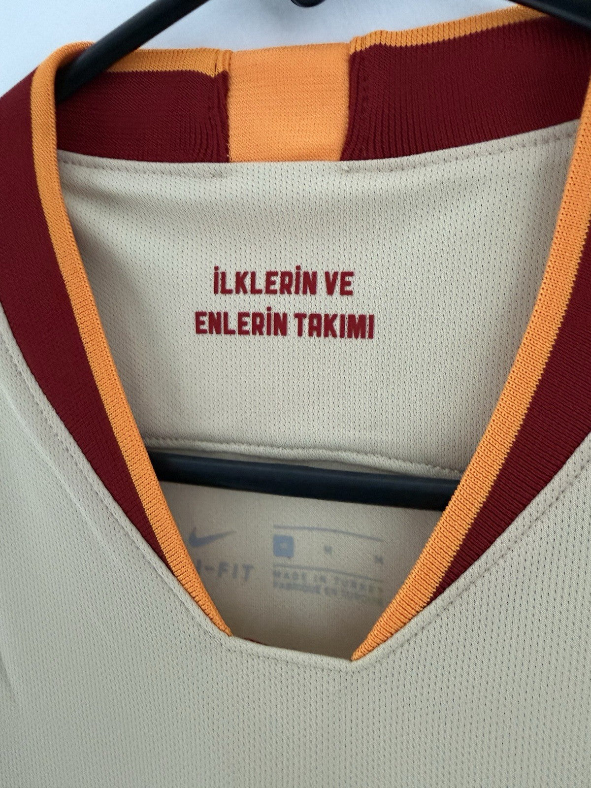 Galatasaray Falcao #9 2020/21 Medium Away Shirt Nike BNWT AJ5536-248