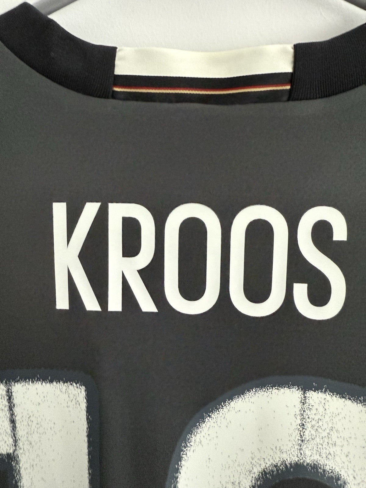 Germany Kroos #18 Euro 2016 Large Away Shirt BNWT AA0110