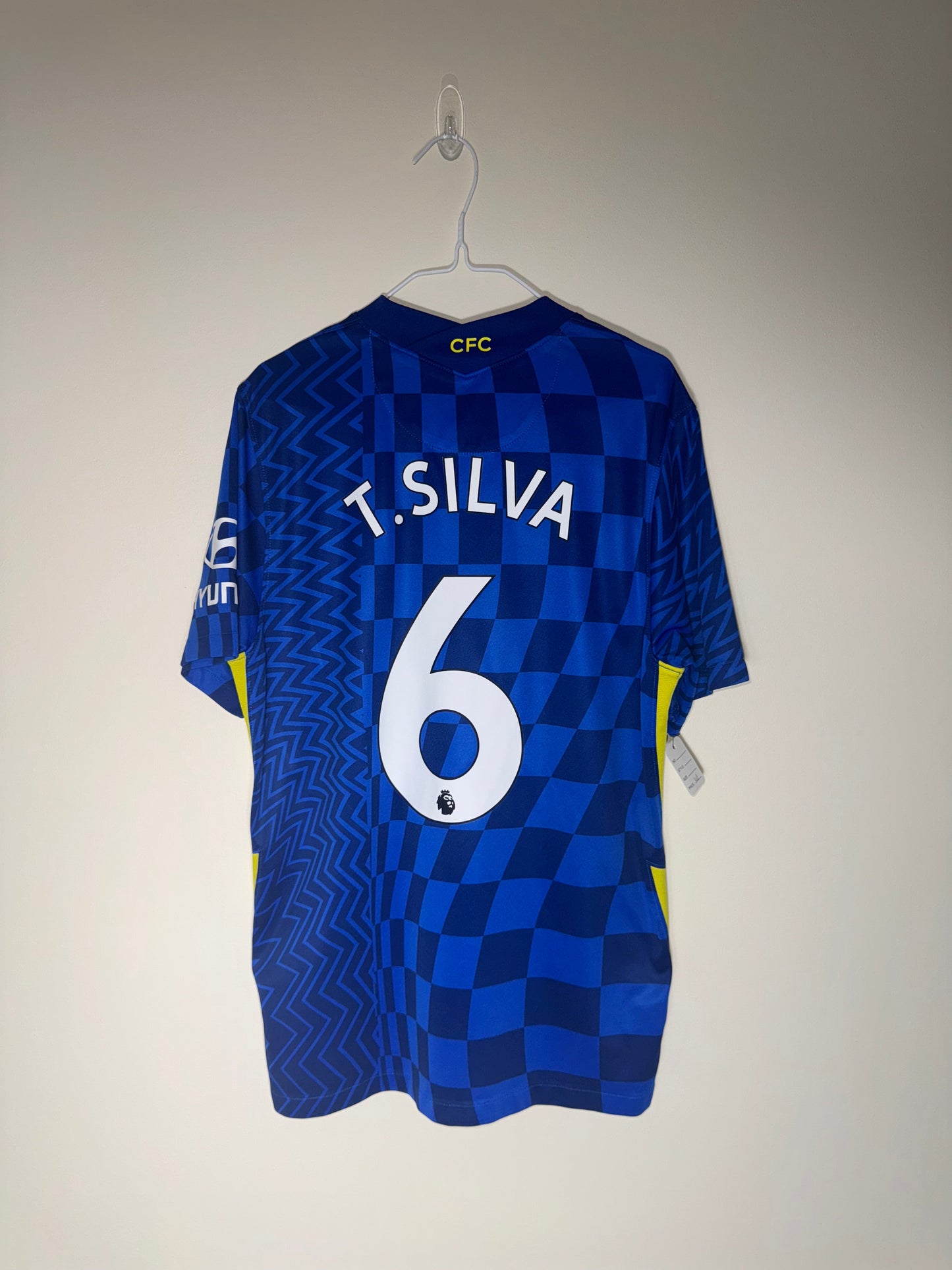 Chelsea 2022/23 Home Football Shirt *T.SILVA* M