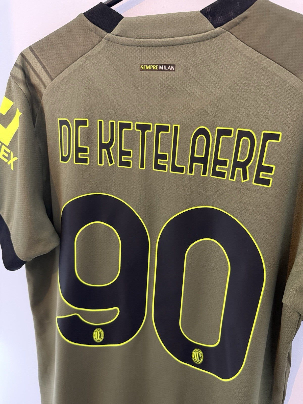 AC Milan De Ketelaere #90 2022/23 Medium 3rd Shirt Excellent Condition 765843-03