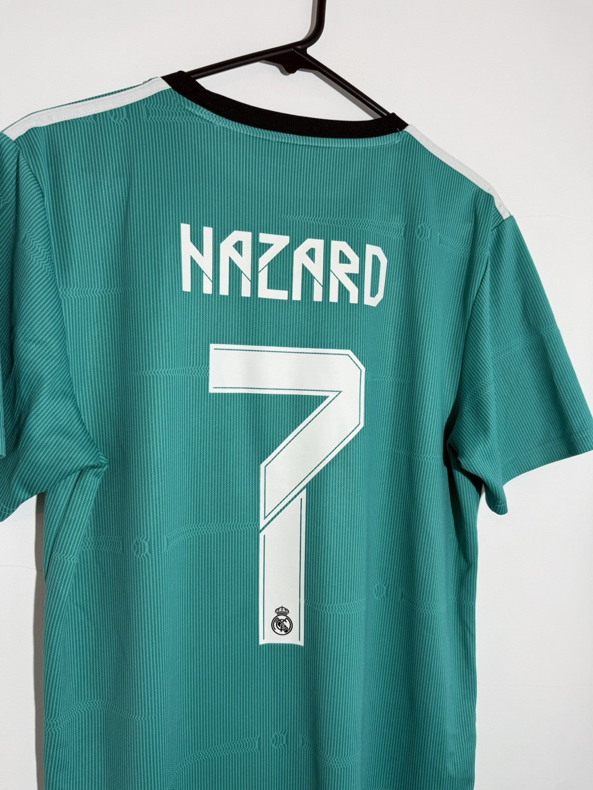 Real Madrid Hazard #7 2021/22 Medium 3rd Shirt Excellent Condition H40951