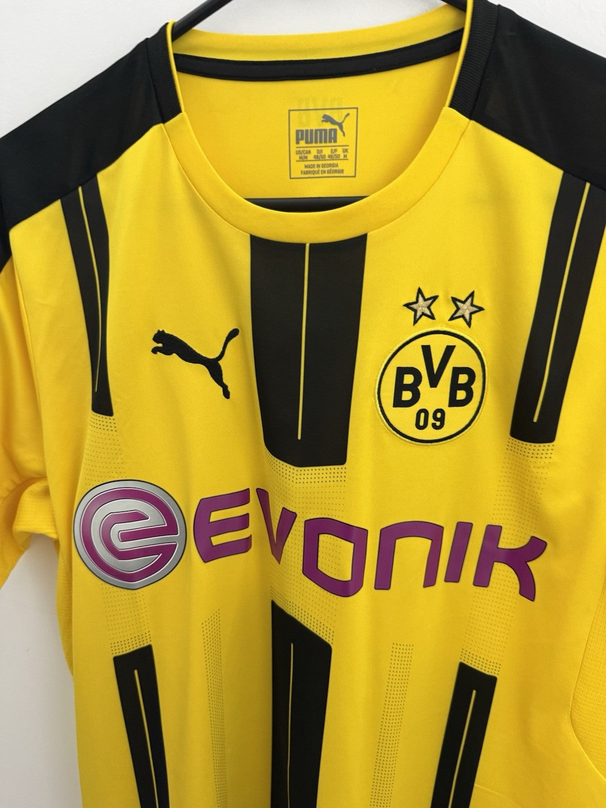 Borussia Dortmund Pulisic #22 2016/17 Medium Home Excellent Condition 749821