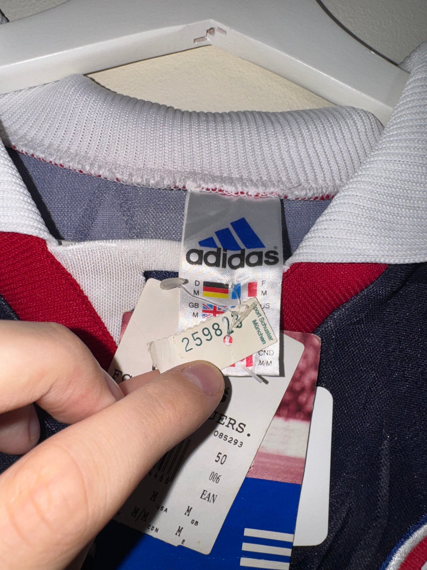 Bayern Munich 1997/99 Away Shirt w/tags Medium (8/10)
