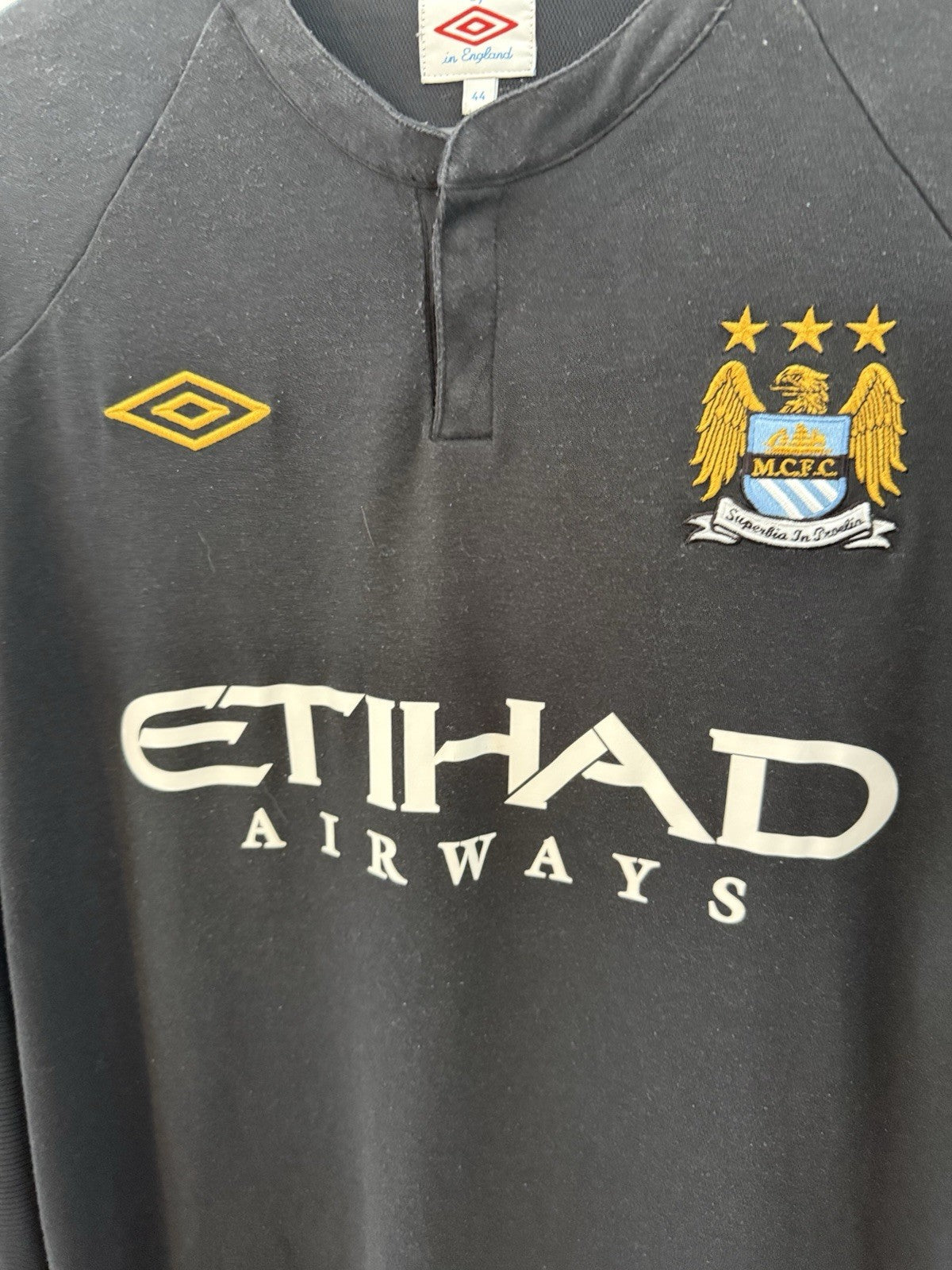 Manchester City Kompany #33 2009/10 Large Away Shirt Excellent Condition