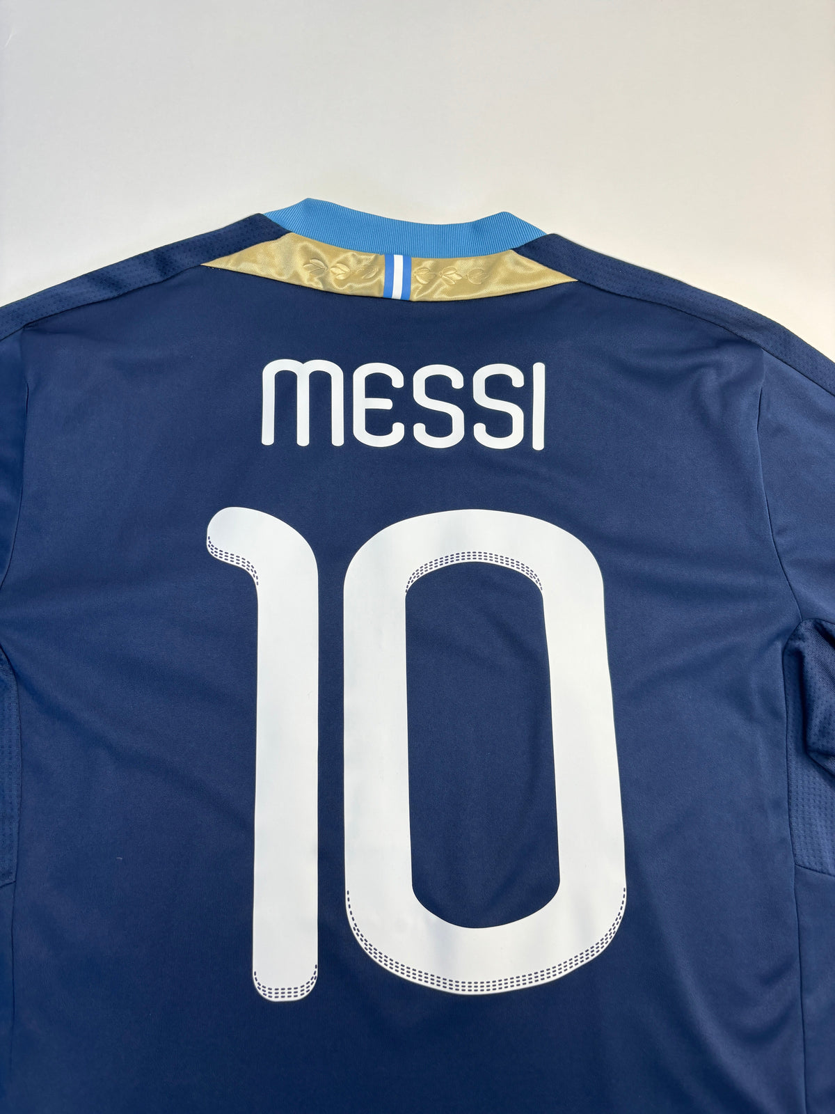 Argentina Away Shirt 2011/13 (M) Messi 10