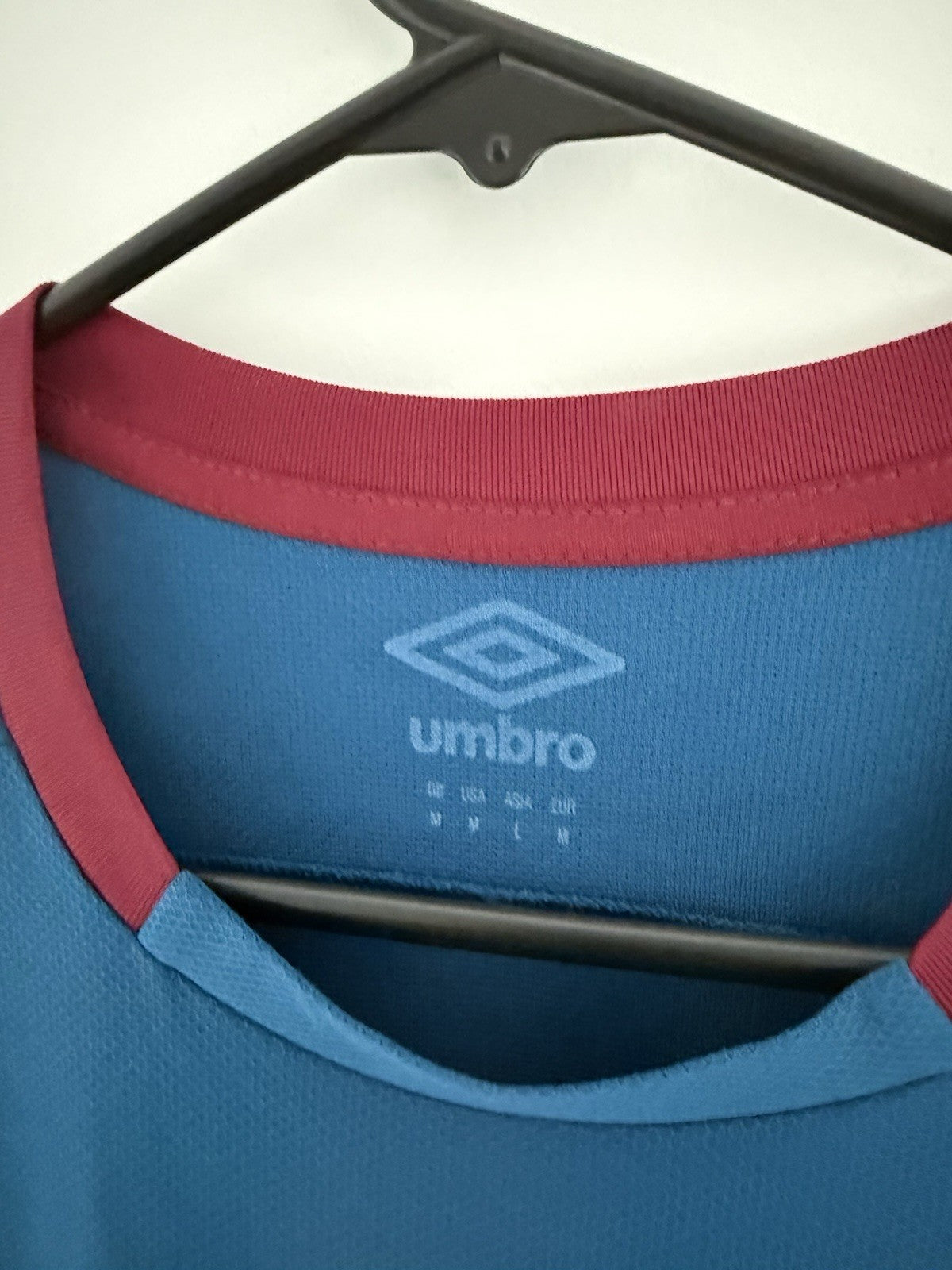 West Ham United Noble #16 2018/19 Medium Away Shirt Umbro Excellent Condition