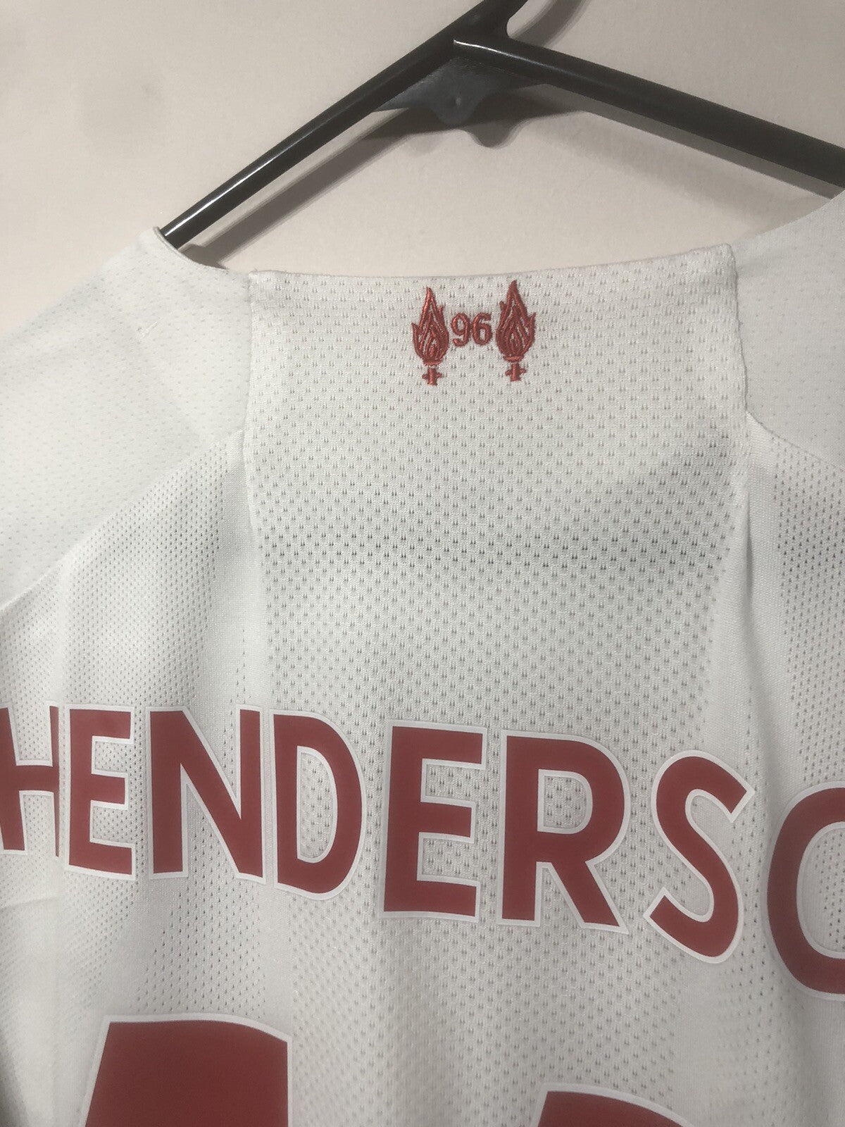 Liverpool Henderson #14 Medium 2019/20 Away Shirt Excellent Condition MT930013