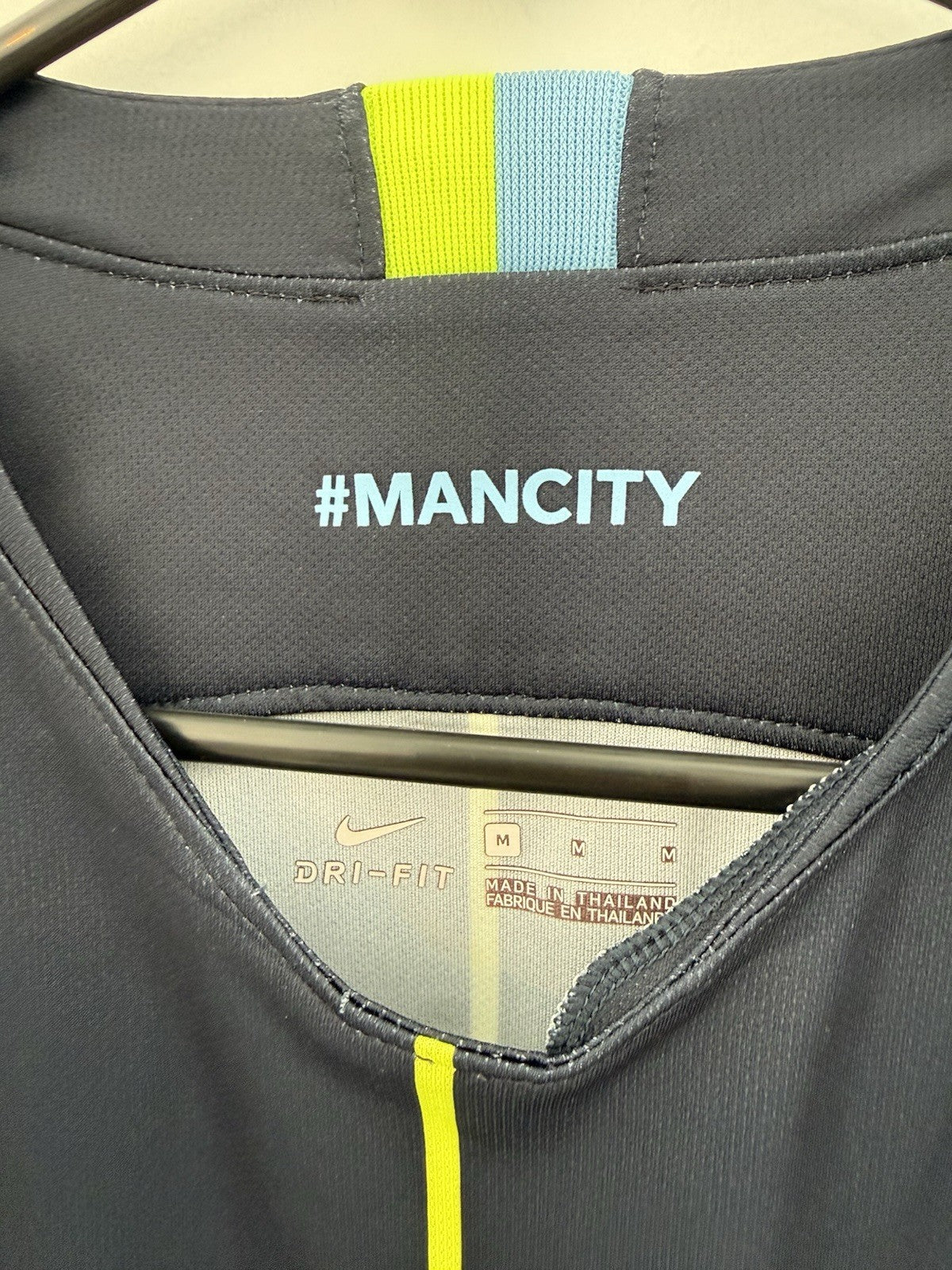 Manchester City Kompany #4 2018/19 Medium Away Excellent Condition 919002-476