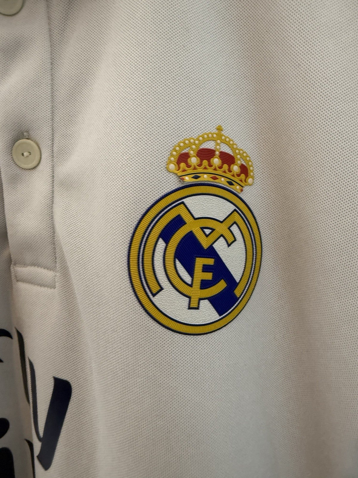 Real Madrid Kroos #8 2016/17 Small Home Shirt Excellent Condition S94922