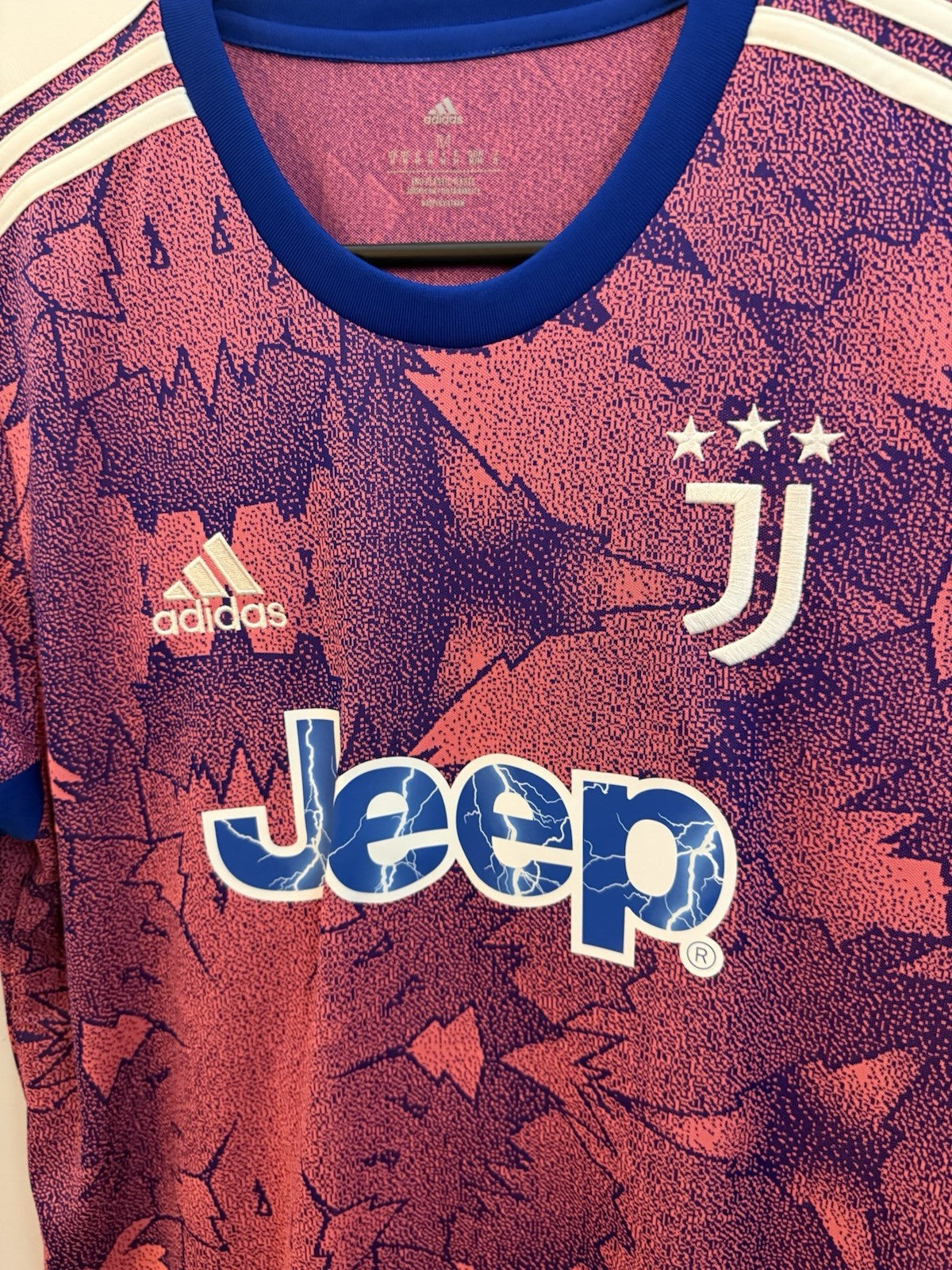 Juventus Vlahovic #9 2022/23 Medium 3rd Shirt Adidas BNWT HR5639