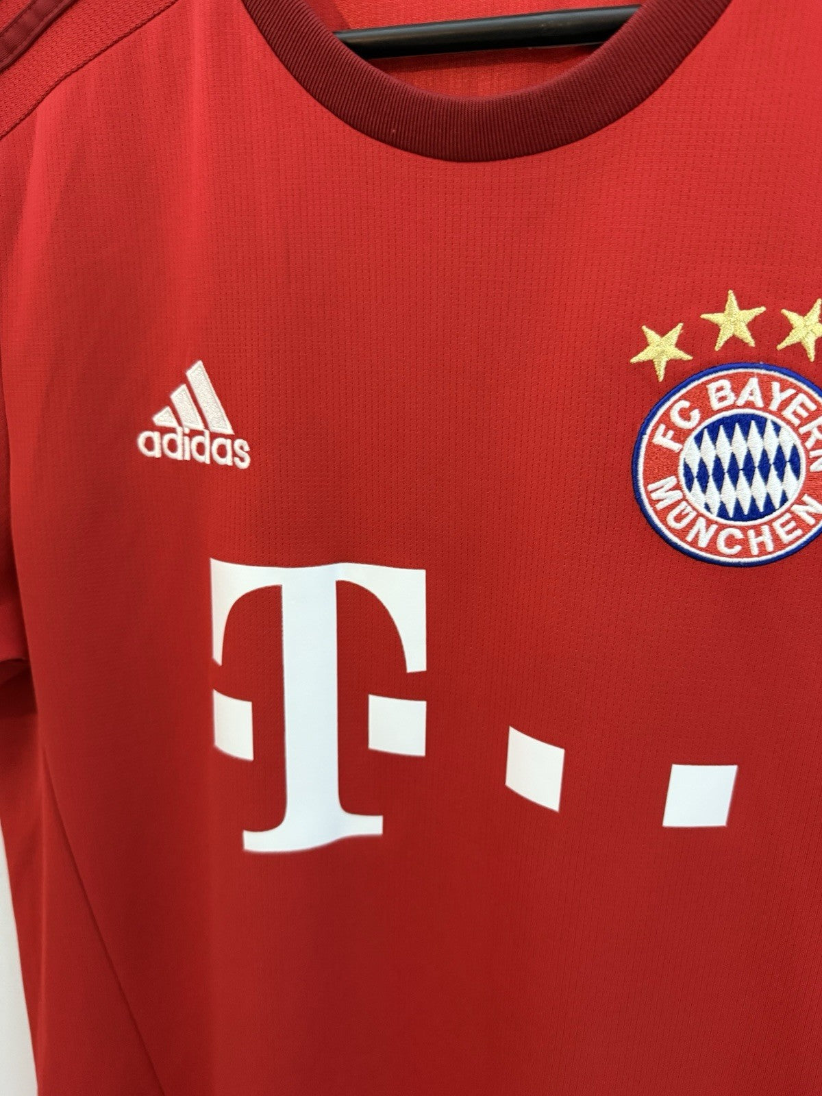 Bayern Munich Gotze #19 2015/16 Medium Home Shirt Excellent Condition S08806