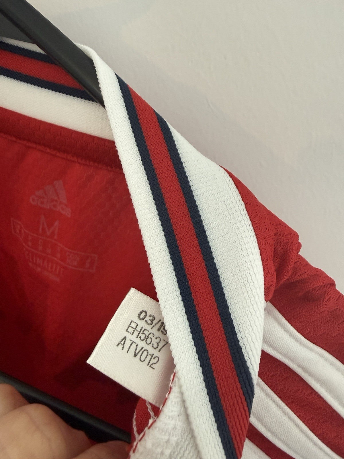 Arsenal Saka #77 2019/20 Medium Home Shirt Excellent Condition EH5637